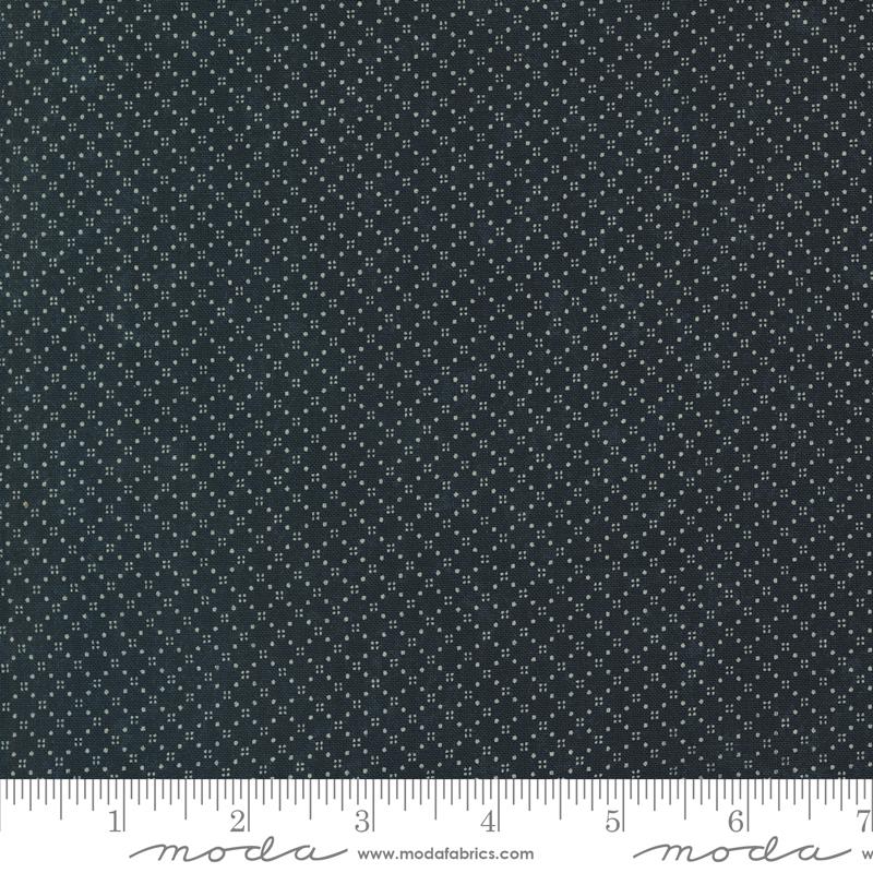 Blackbirds Nest by Kansas Troubles Quilters Bird Seed: Black