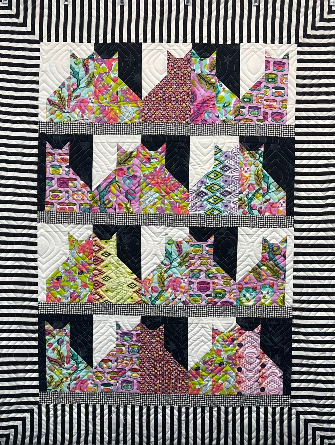 Kit: Cat City - Tula Pink Tabby Road 42" x 56" PATTERN INCLUDED