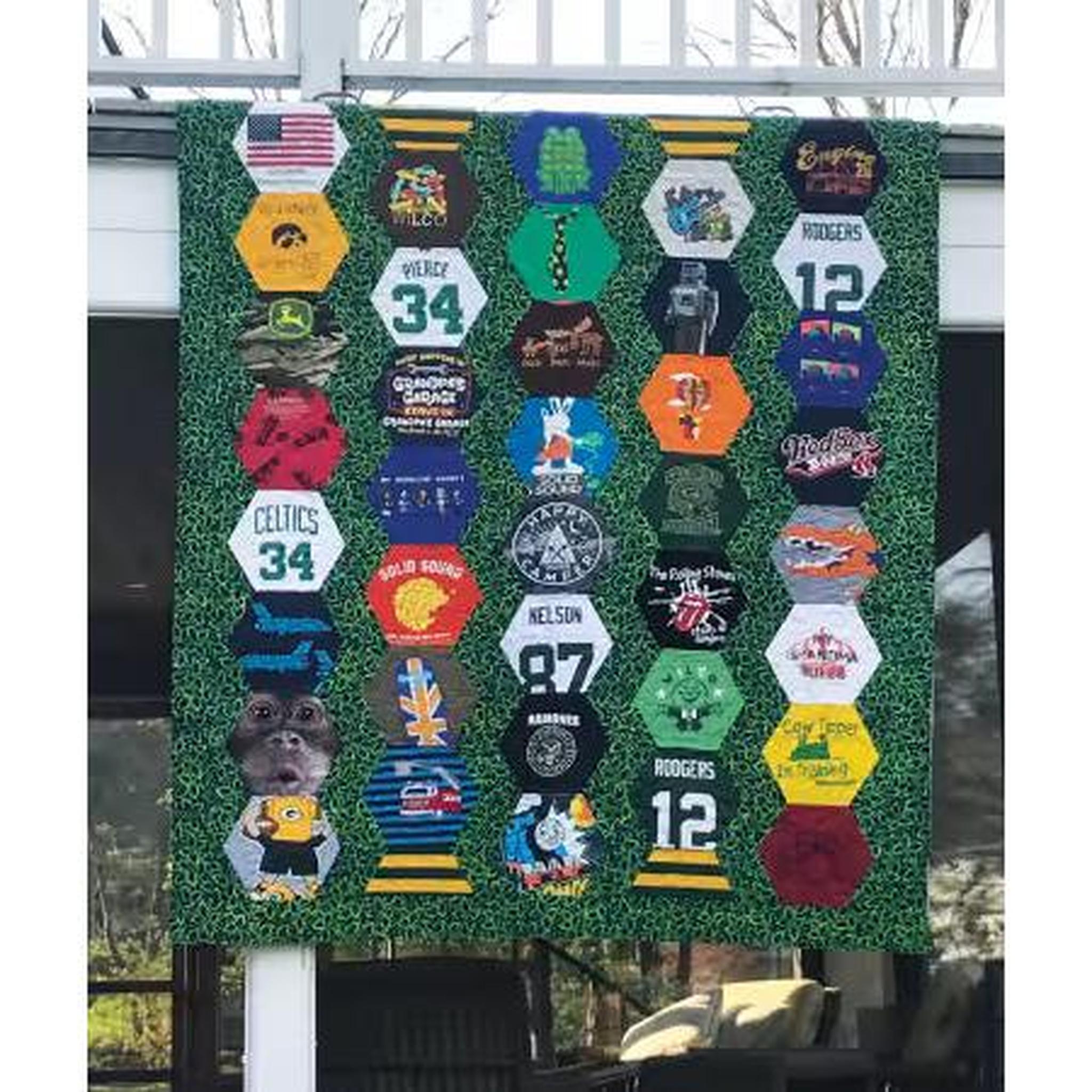 Beyond the Tee - Innovative T-Shirt Quilts