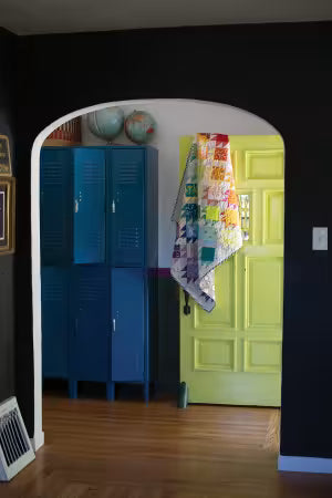 The Quilter's Field Guide To Color: A Hands On Workbook for Mastering Fabric