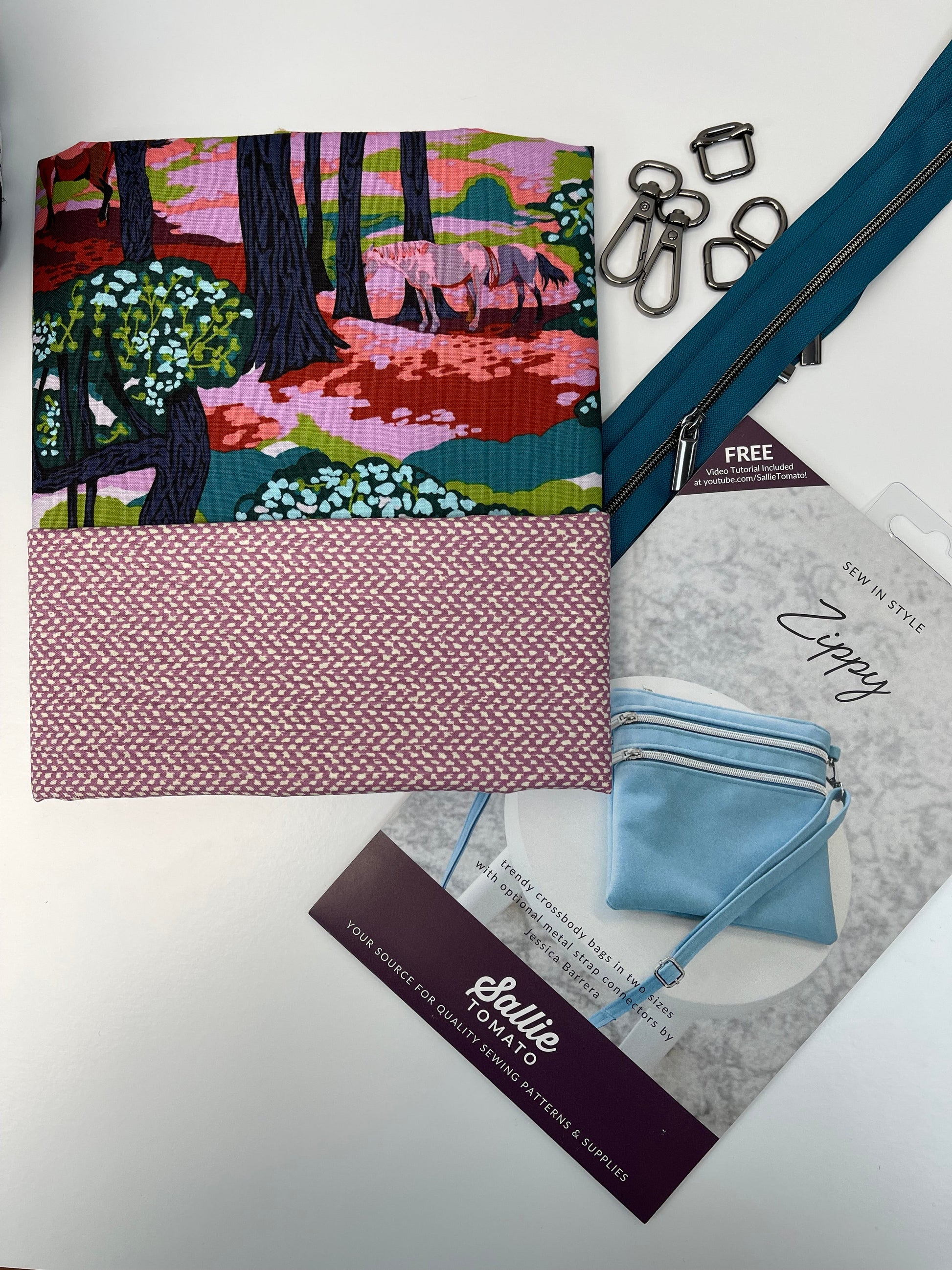 Kit: Zippy Bag - New Forest Dappled