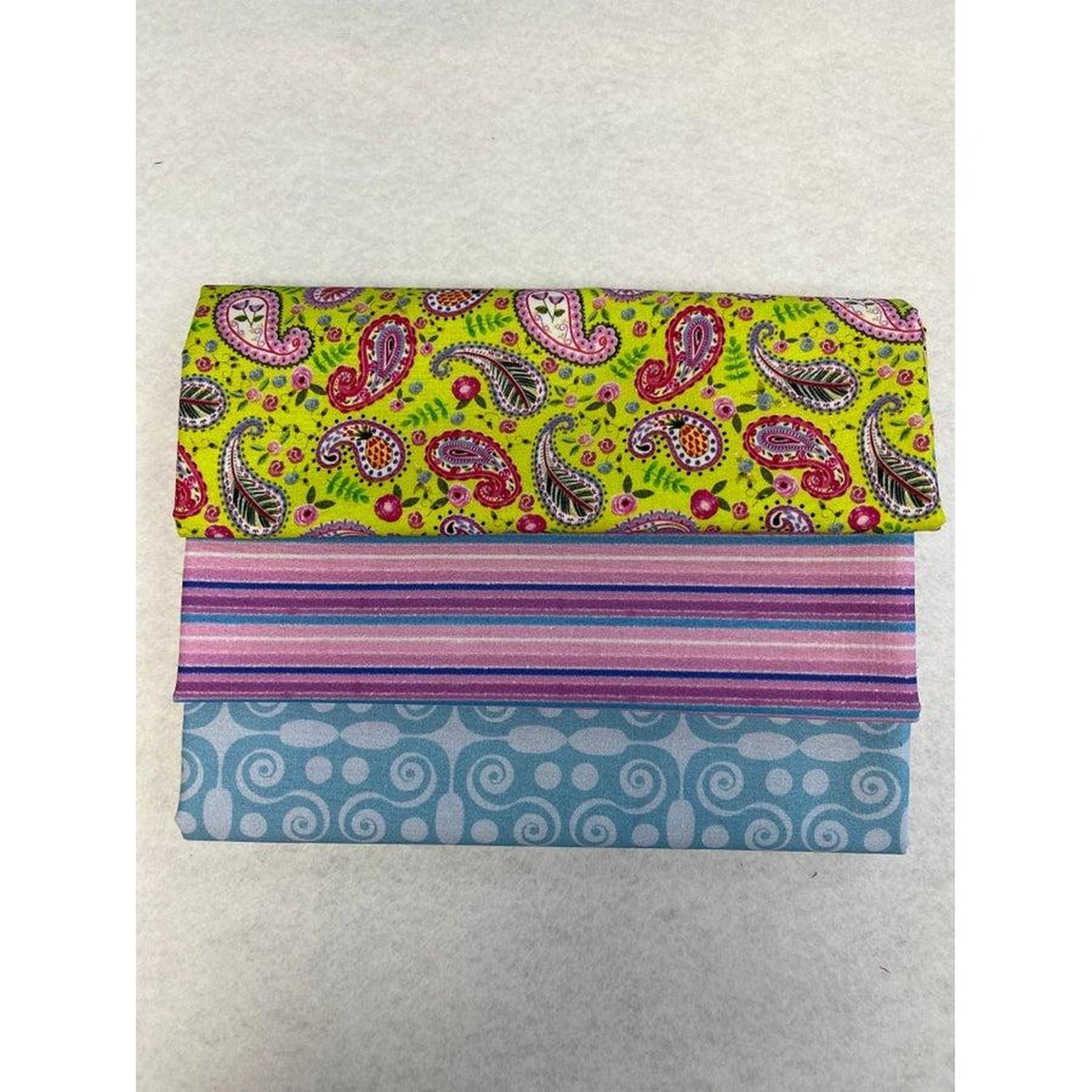 3 - 1 yard Bundle - Paisley on Green