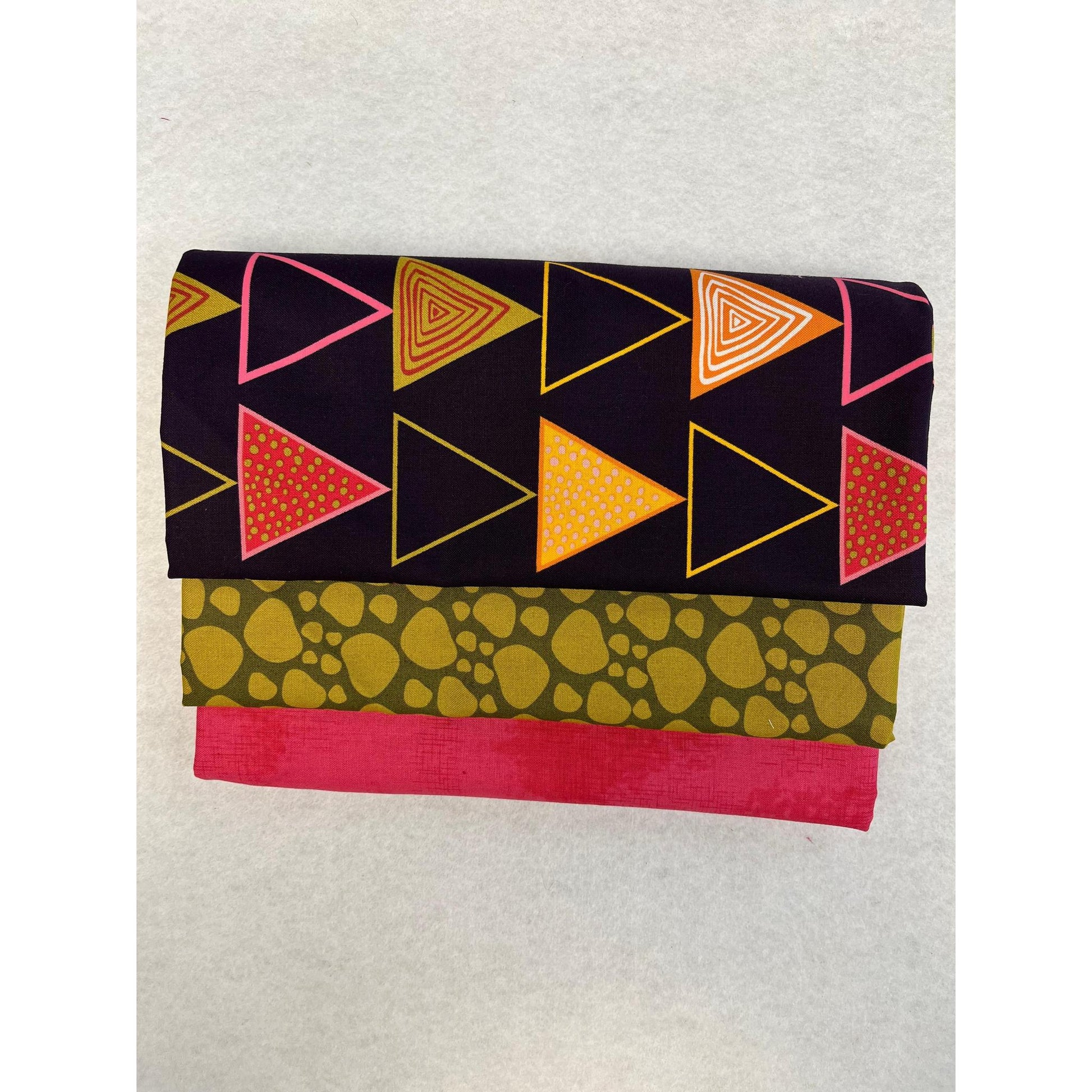 3 - 1 yard Bundle - Triangles and Pebbles