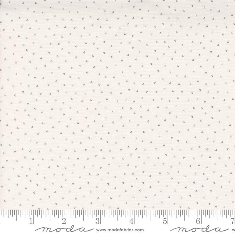 Itty Bitty Background Gatherings by Primitive Gatherings - Dot Trio: Grey