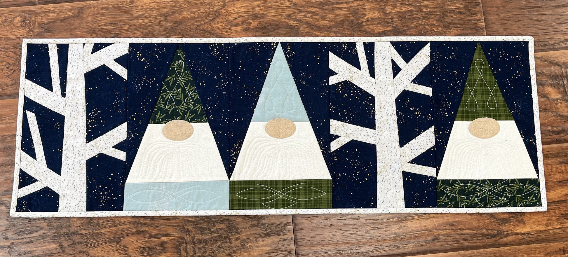 Kit:   Birch Gnomes Runner