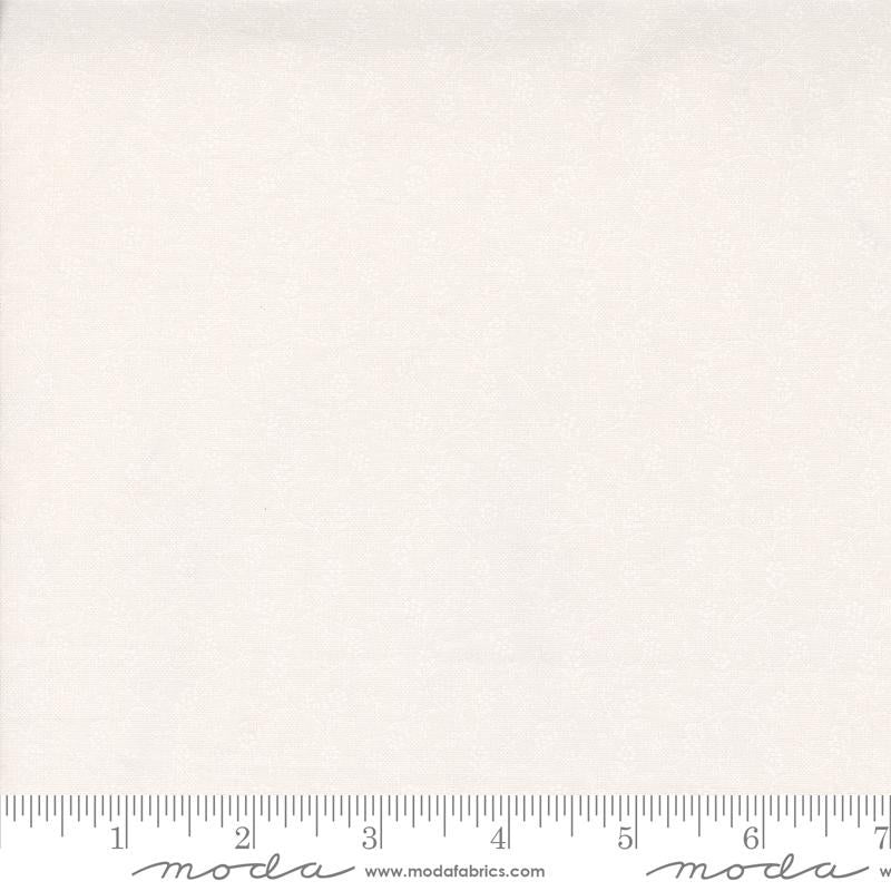 Itty Bitty Background Gatherings by Primitive Gatherings - Flower Vines: Off White