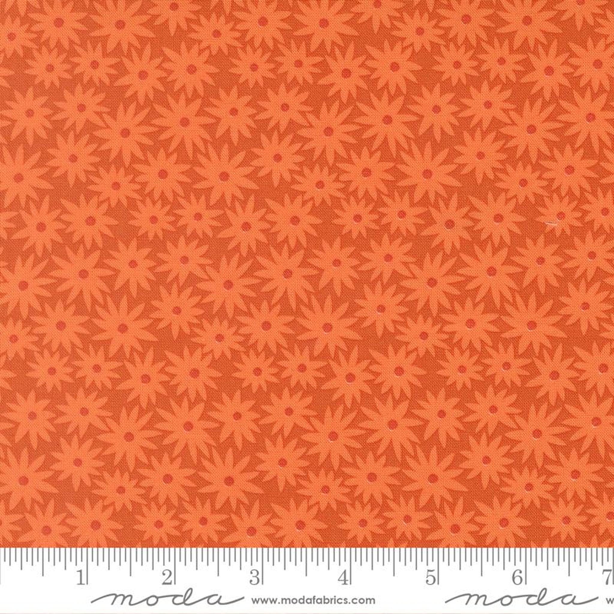 Scenery by Elizabeth Hartman - Sedum Small Floral - Yam