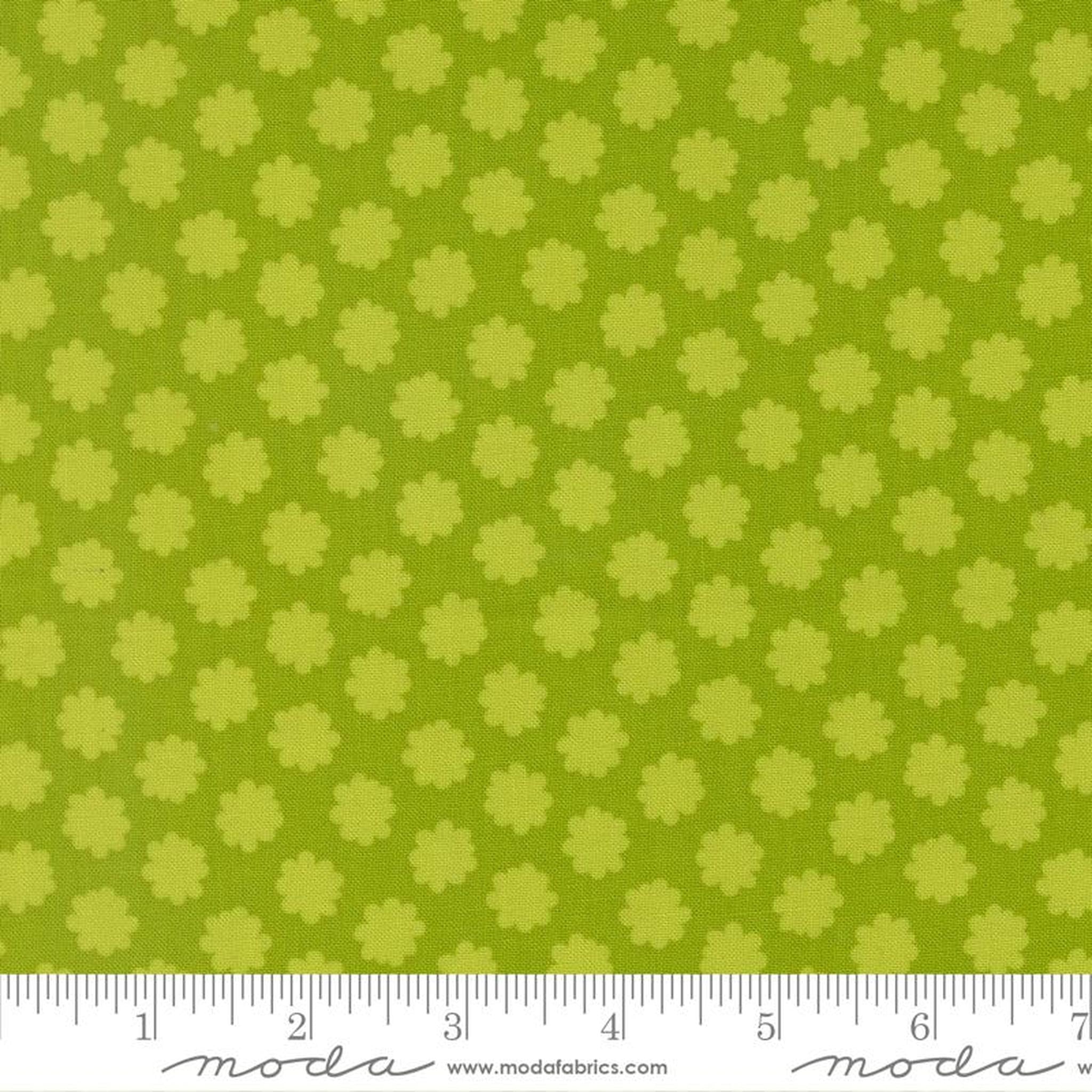 Scenery by Elizabeth Hartman - Puffball Small Floral - Lime