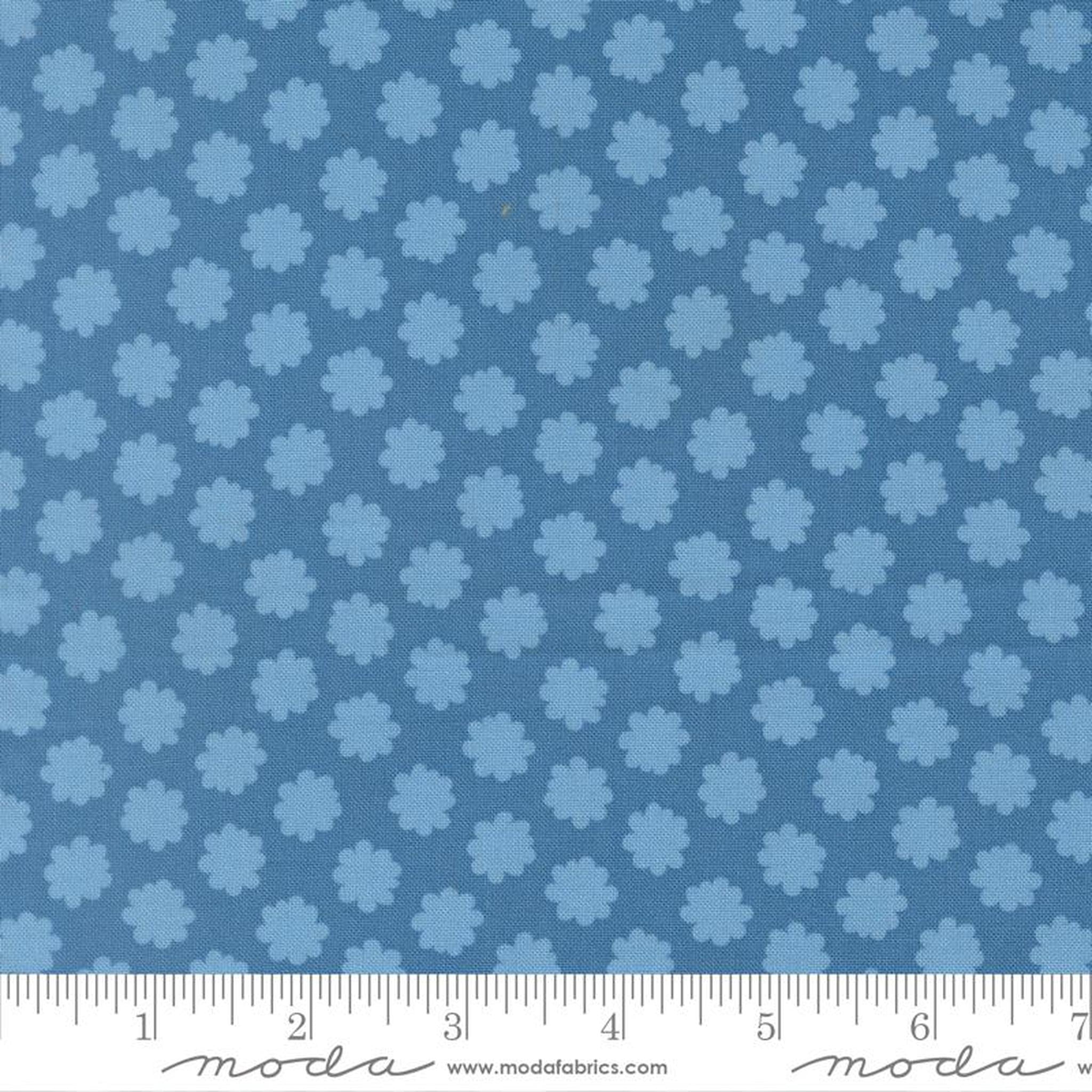 Scenery by Elizabeth Hartman - Puffball Small Floral - Coastal