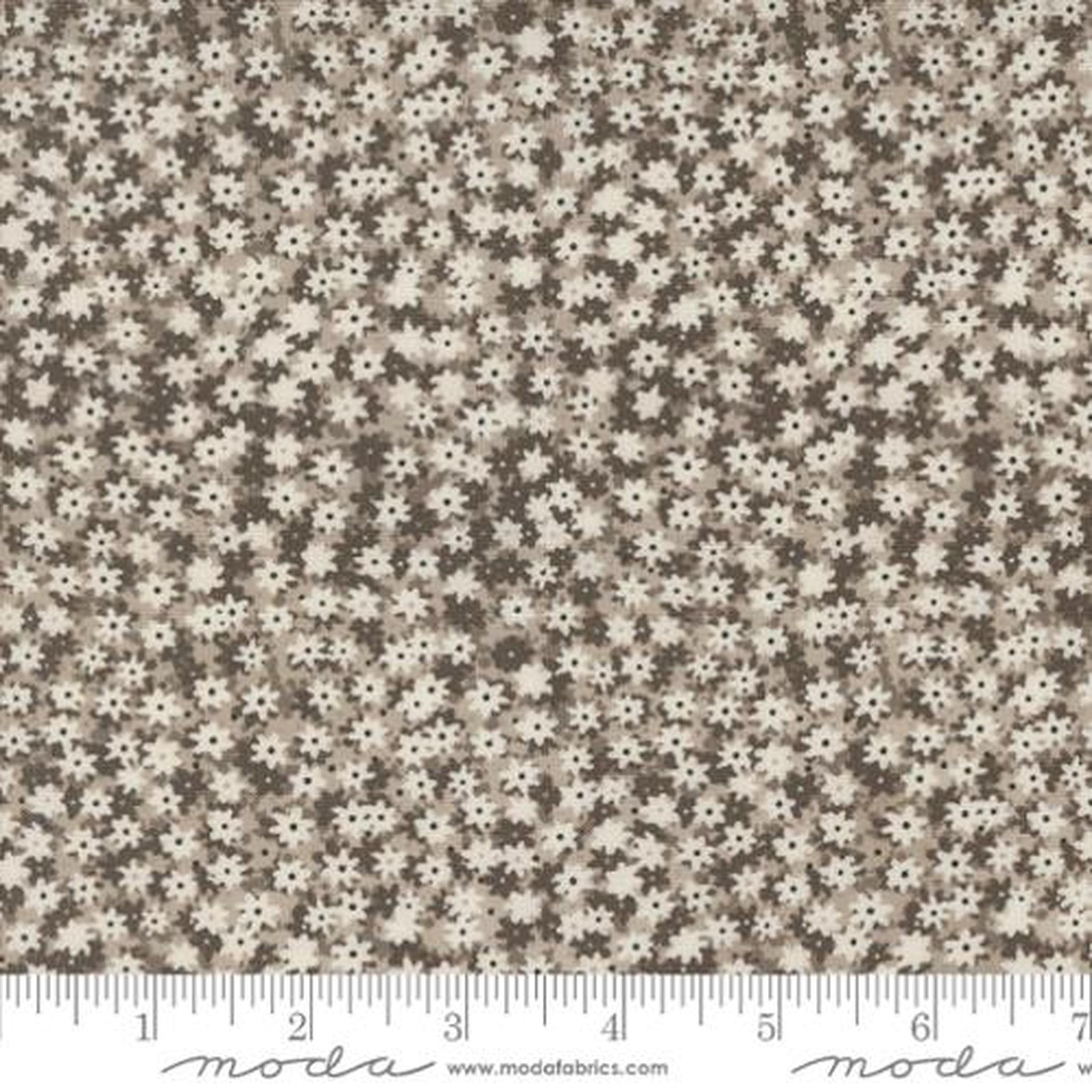 Bee Garden by Gingiber - Floral Phase: Silver