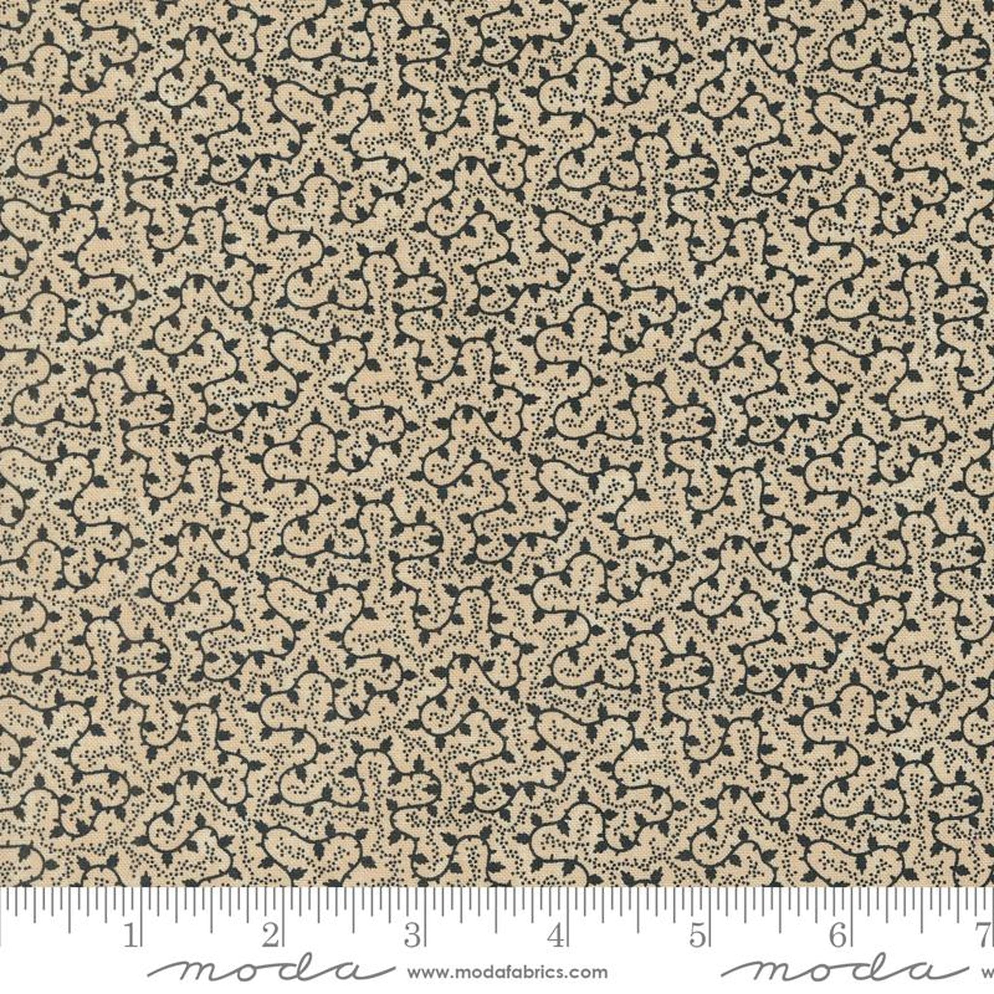 Blackbirds Nest by Kansas Troubles Quilters Nesting: Tan