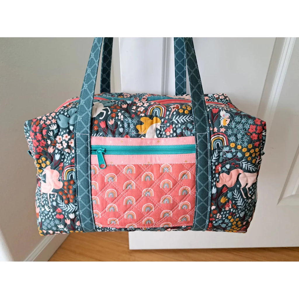 Pattern: Holland Duffle Bag by Center Street Quilts
