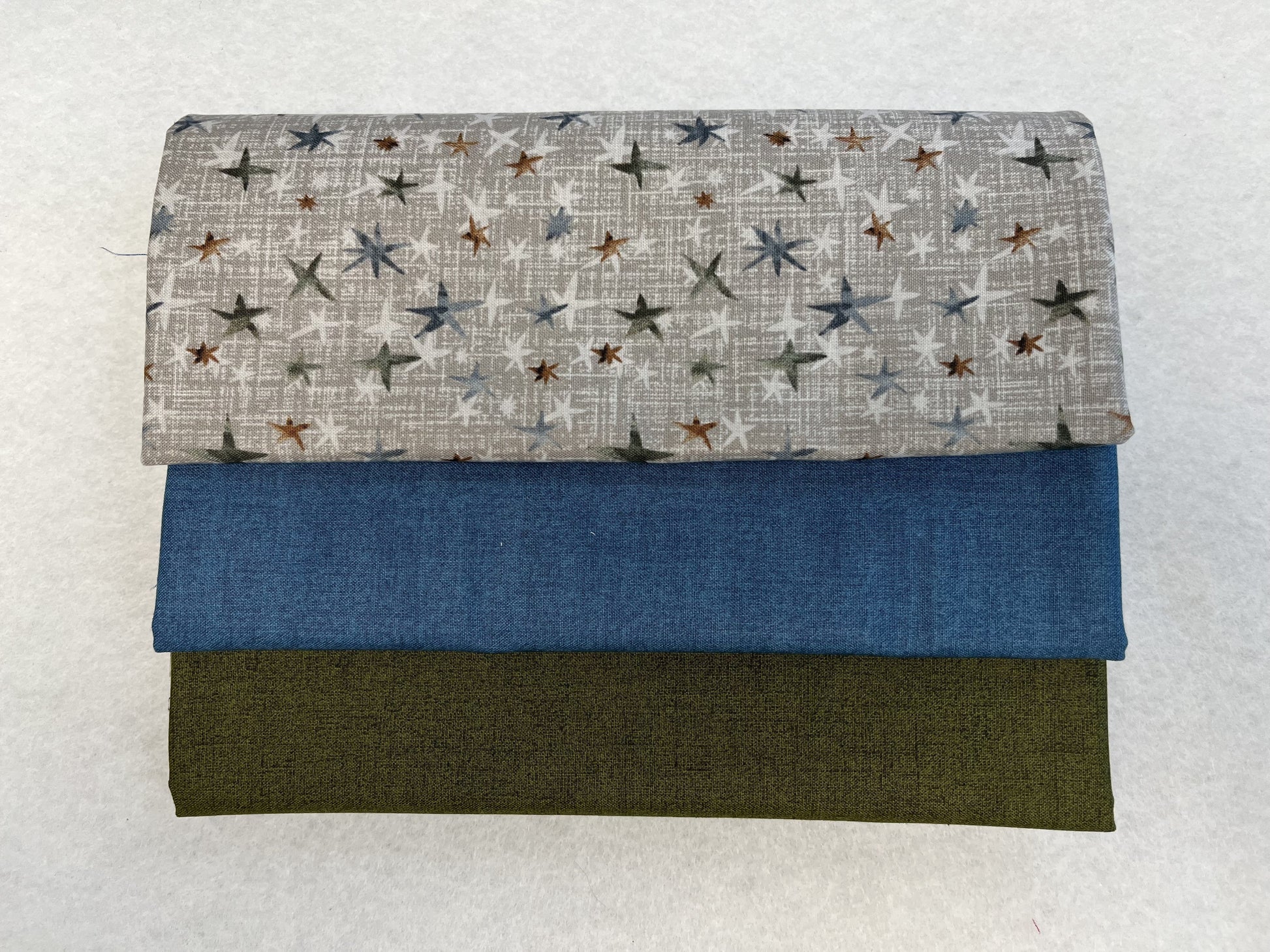 3 - 1 yard Bundle - Stars and Solids