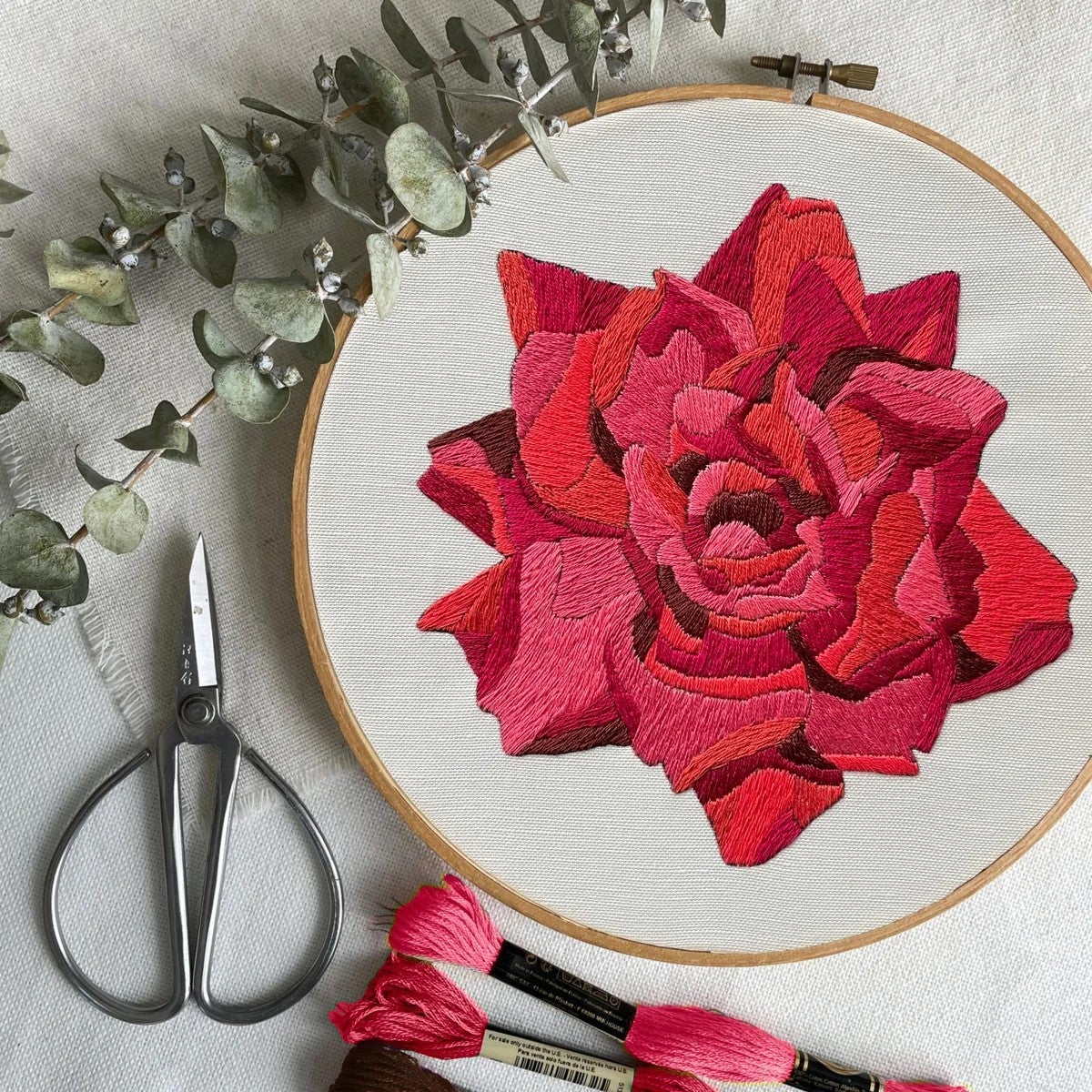 Embroidery Kit/Rose (Kate Wyatt)
