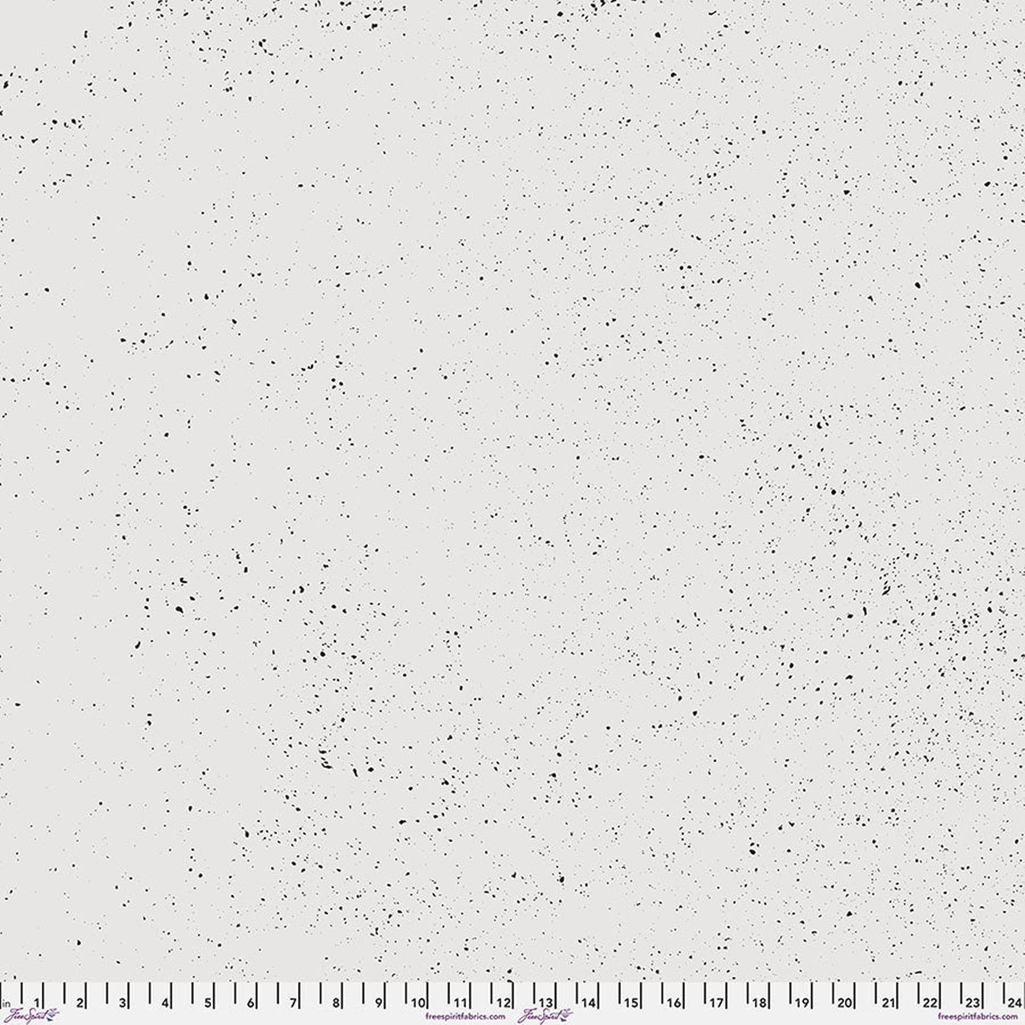 Enrapture by Giucy Giuce - Particles Ivory