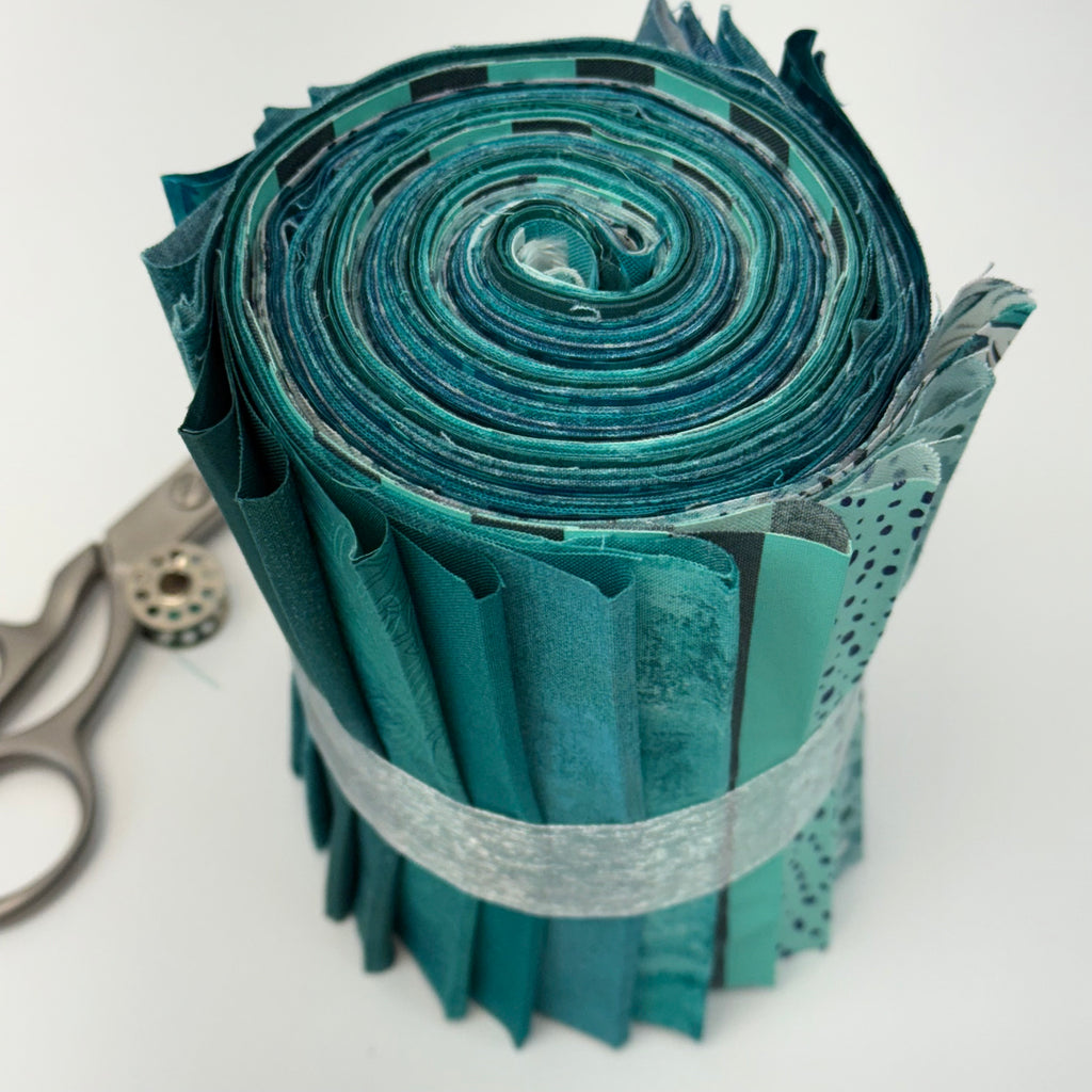 6" Apple Peel (21) Peel of The Month - Transformative Teal - January 2026