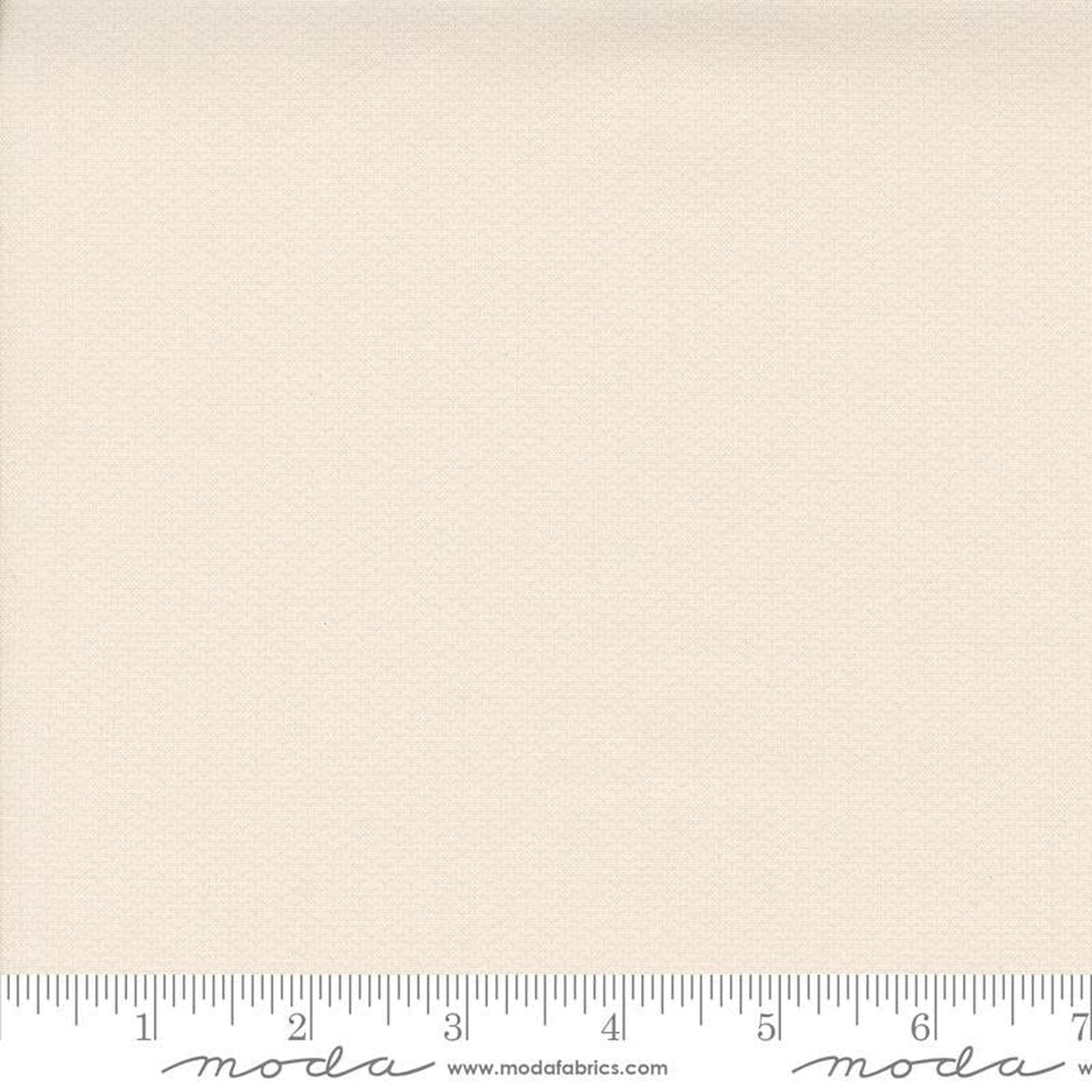 Itty Bitty Background Gatherings by Primitive Gatherings - Diamond Texture: Porcelain