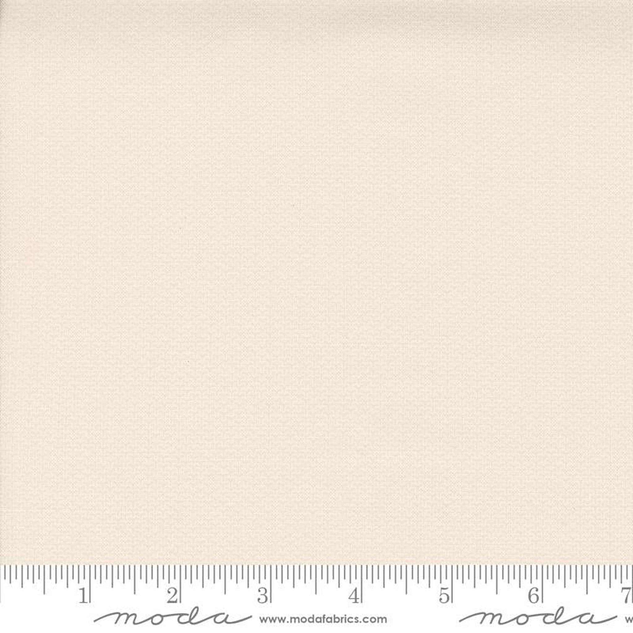 Itty Bitty Background Gatherings by Primitive Gatherings - Diamond Texture: Porcelain