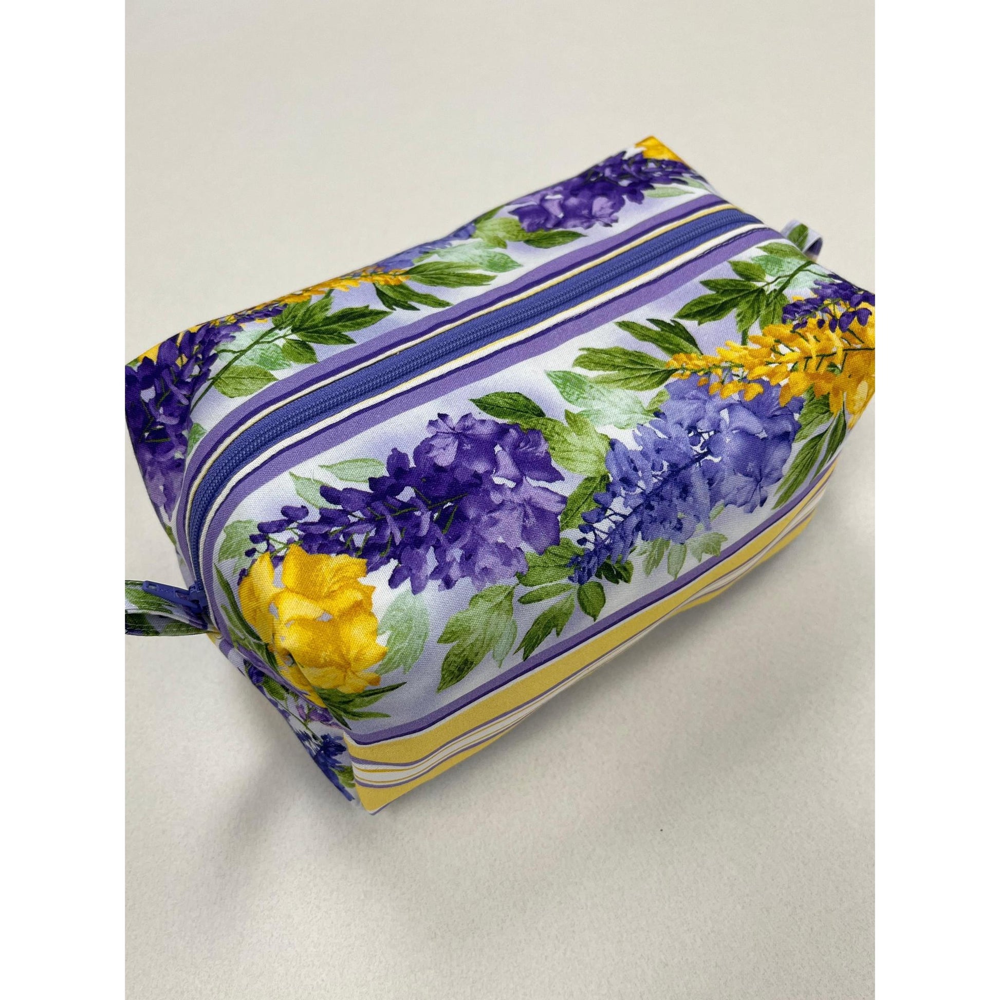 Kit: 2025 QMN Travel Case - Small | Multiple Colorways (includes pattern) PRE-SALE