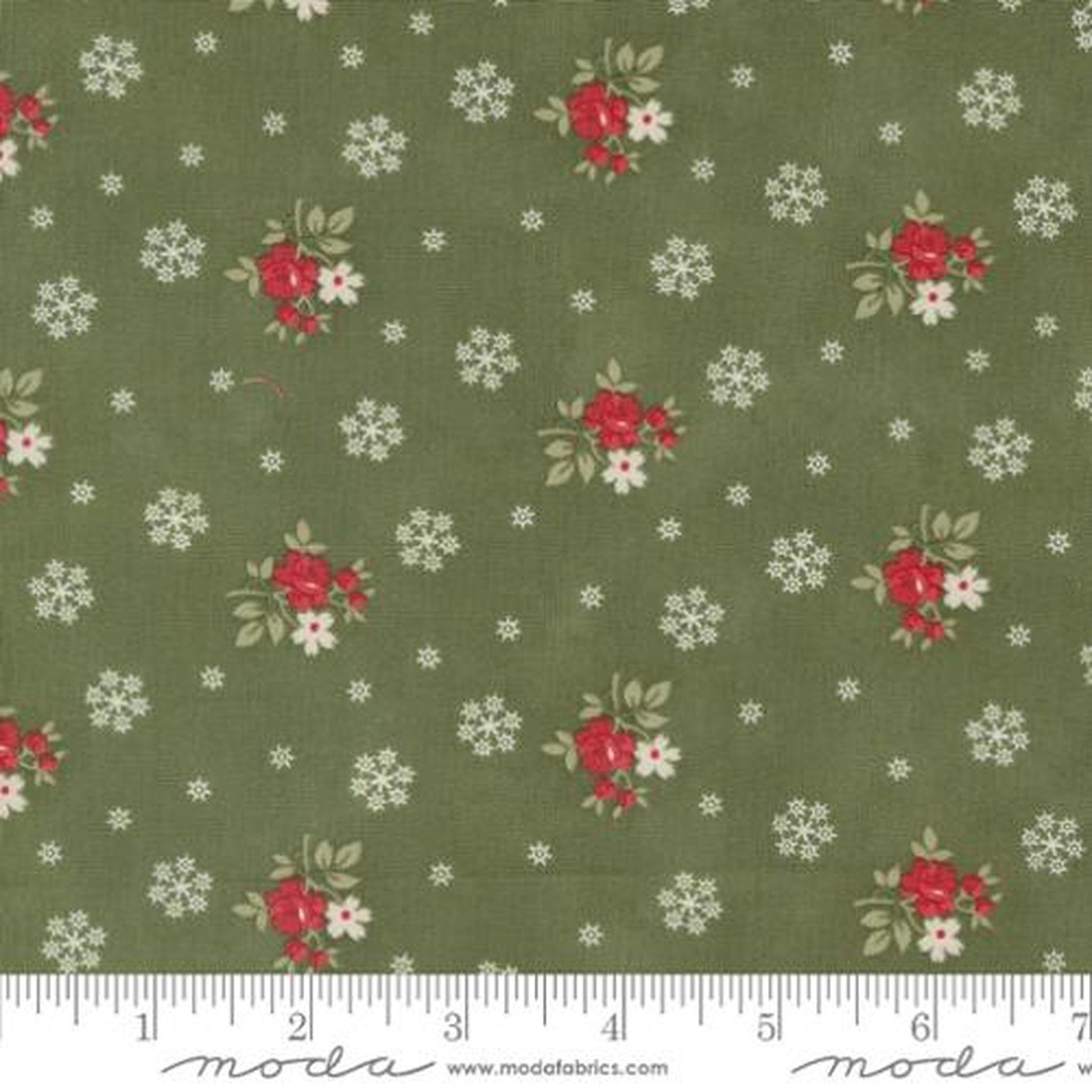 Moda: A Christmas Carol by 3 Sisters Floral Flurries: Holly