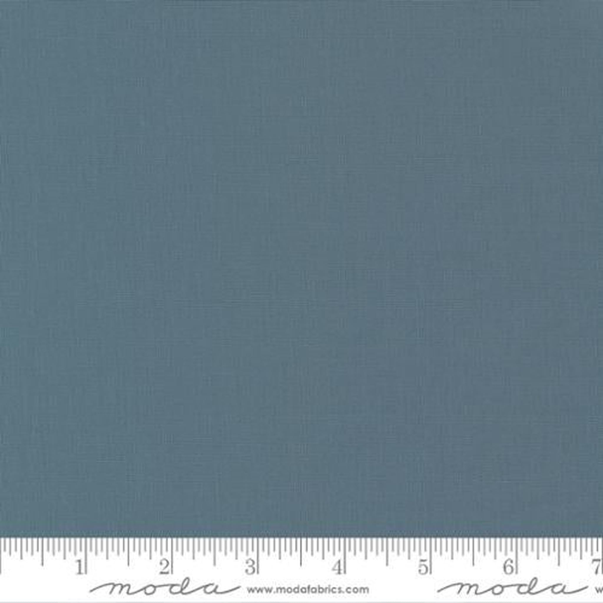 Moda Bella Solids Metal