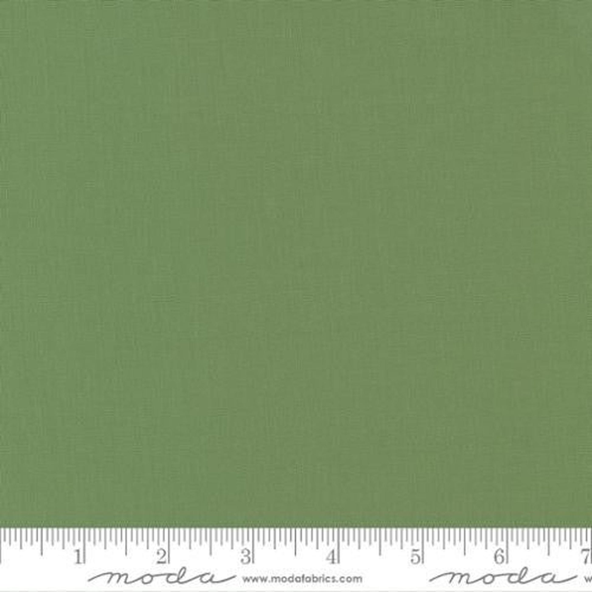 Moda Bella Solids Prairie Green