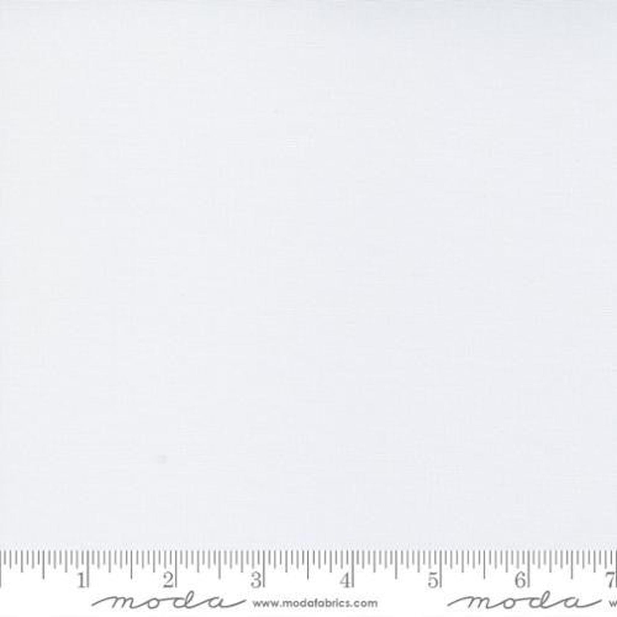 Moda Bella Solids Super White