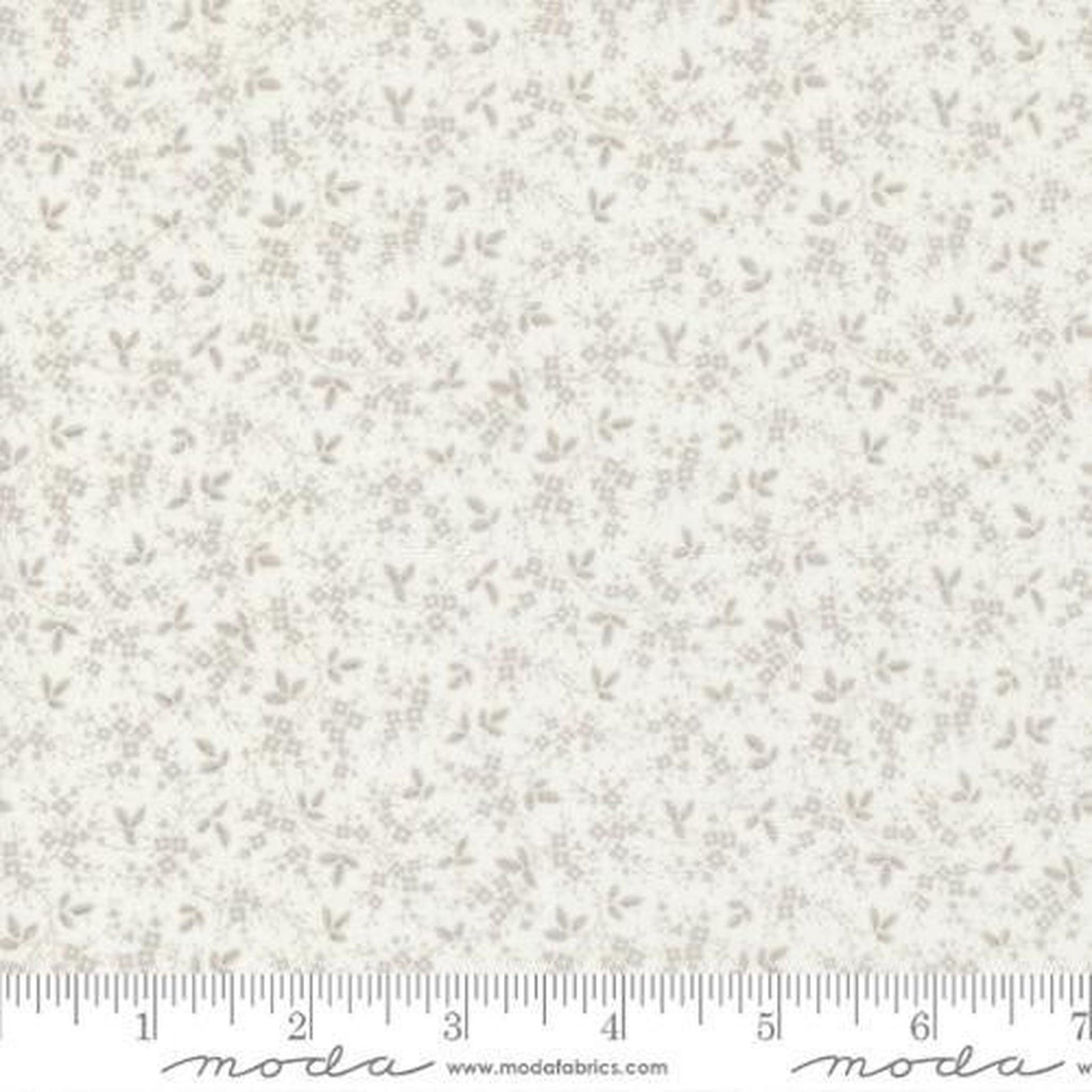 Moda Honeybloom Flourishing Flowers Ditsy - Milk Stone