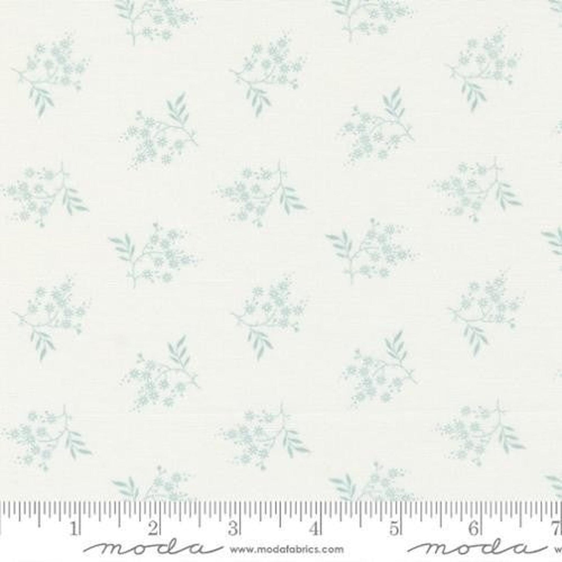 Moda Honeybloom Friendly Flowers - Milk