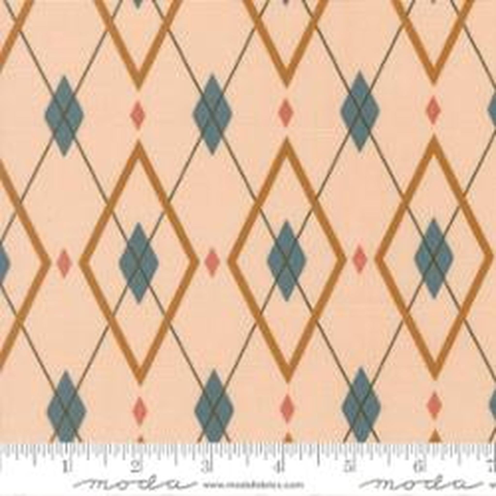Moda Peachy - Cream Diamond Trellis