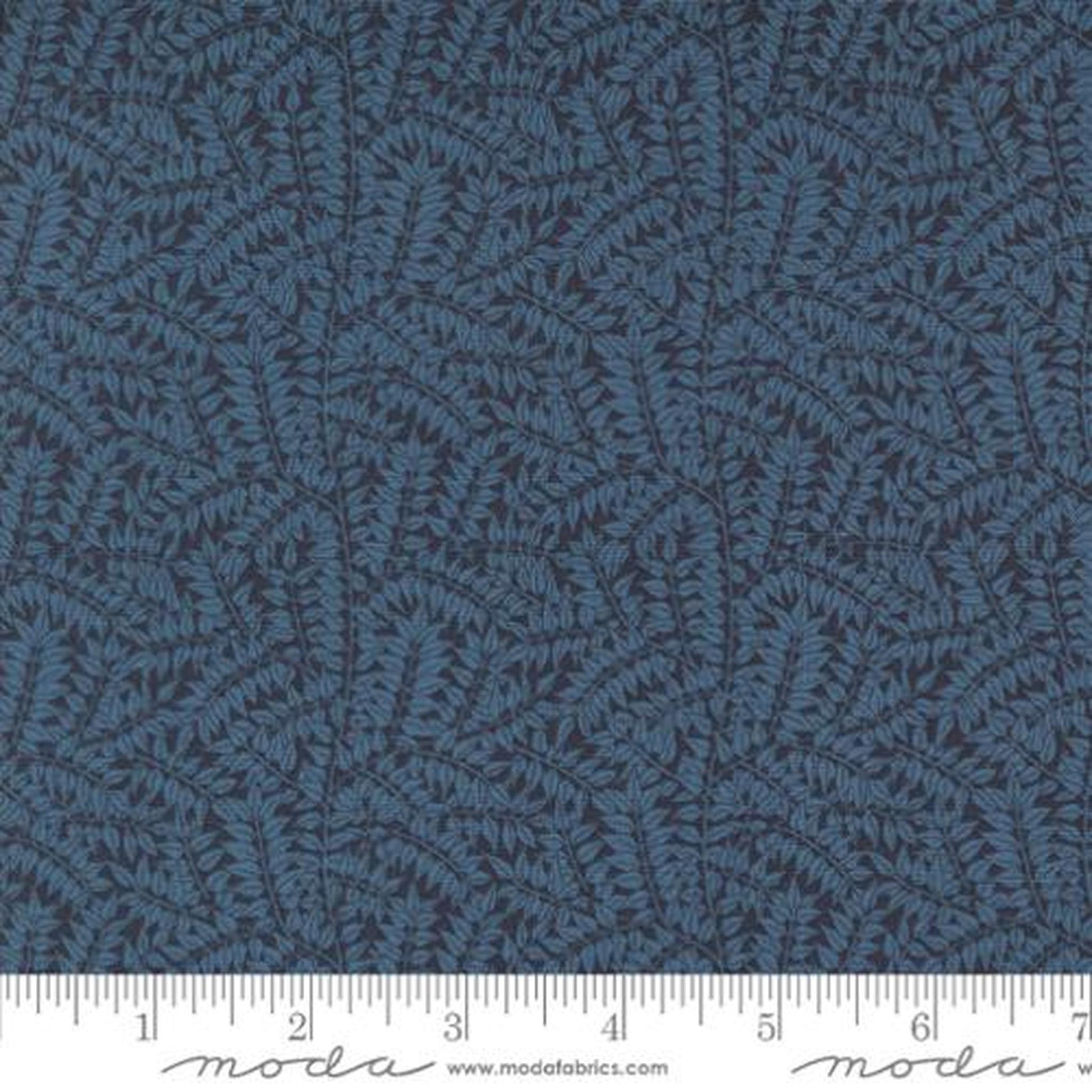 Morris Manor by Barbara Brackman - Leaf Vine: Twilight