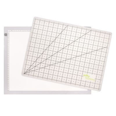 Trace & Trim Studio Quilting Lightbox | Nifty Notions