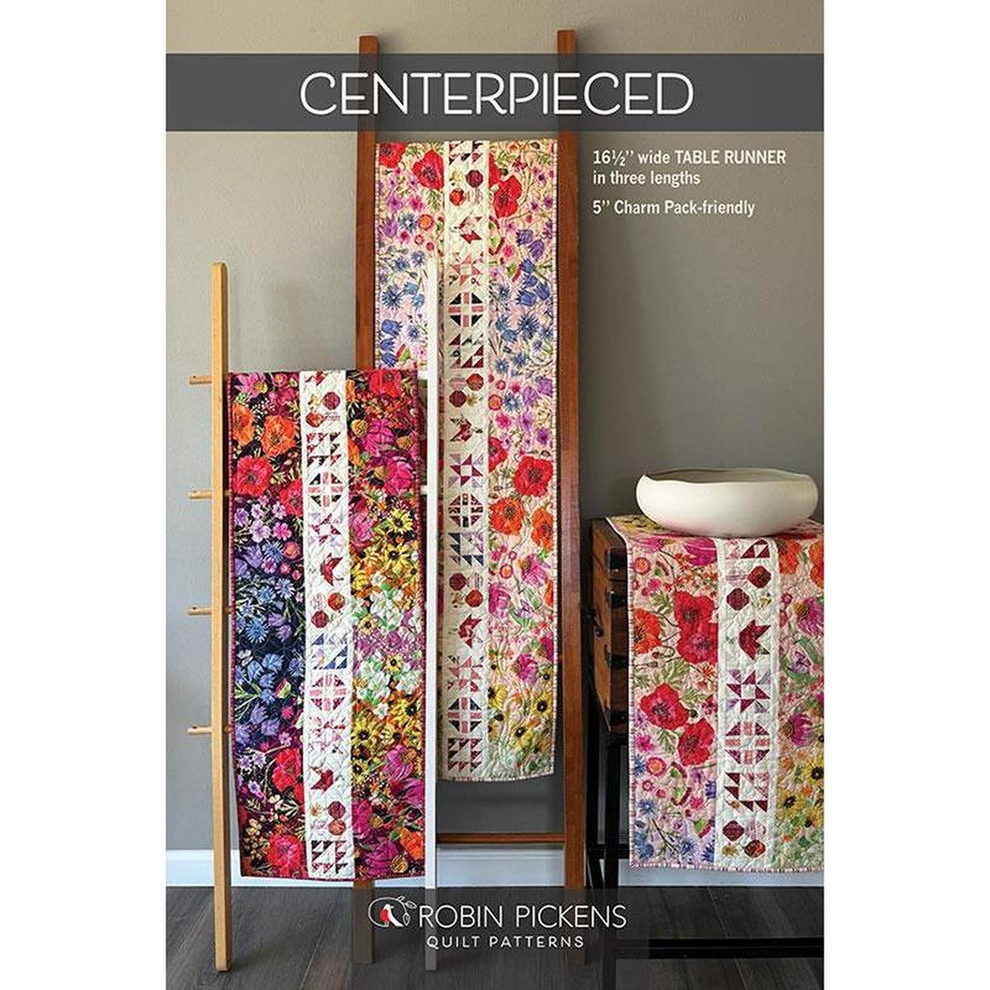 Pattern: Centerpieced Table Runner by Robin Pickens