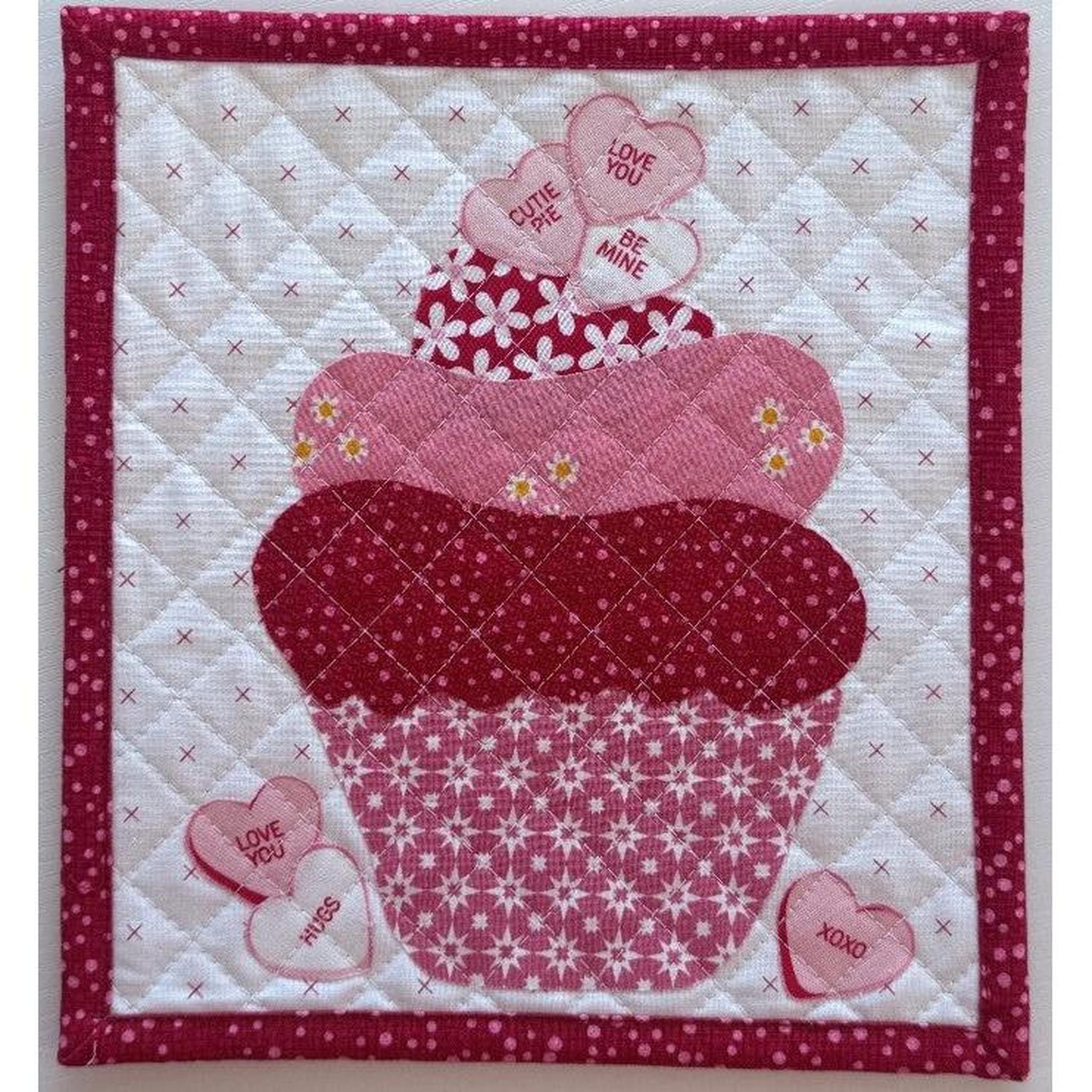 Kit: Cupcake Collage - Valentine's Day (Pattern not included)