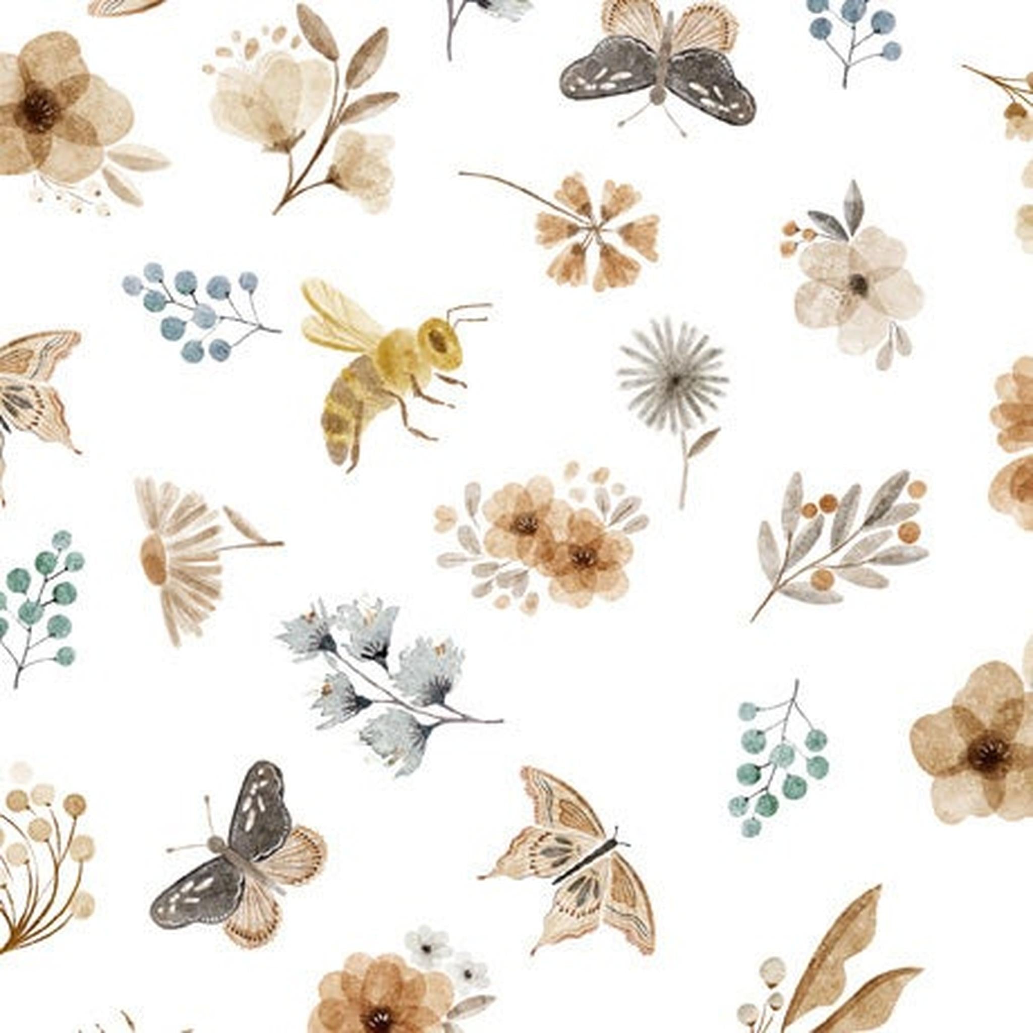 QT Bear Hugs - Flowers & Insects Toss - White