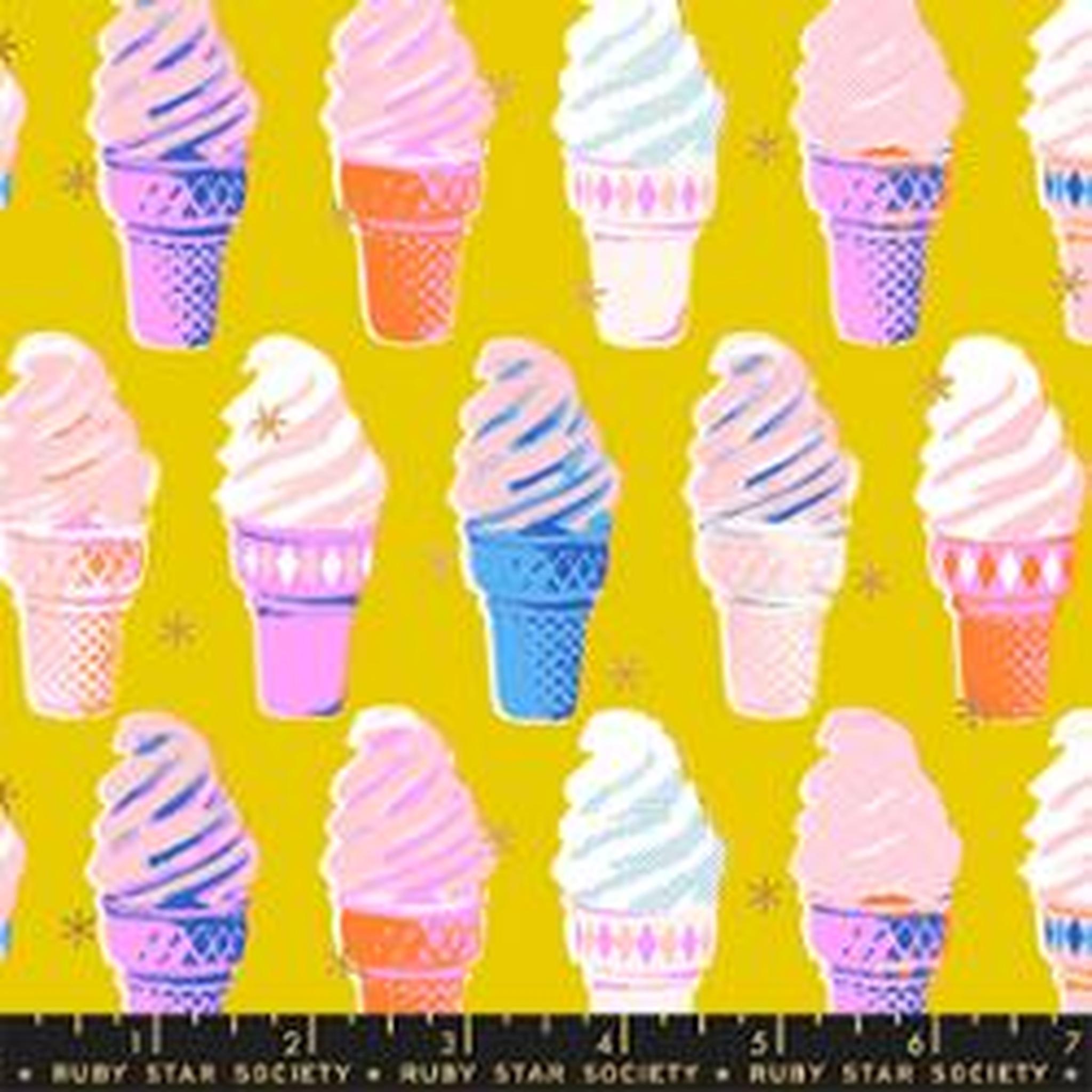 Ruby Star Best Day Ever - Metallic Golden Cones