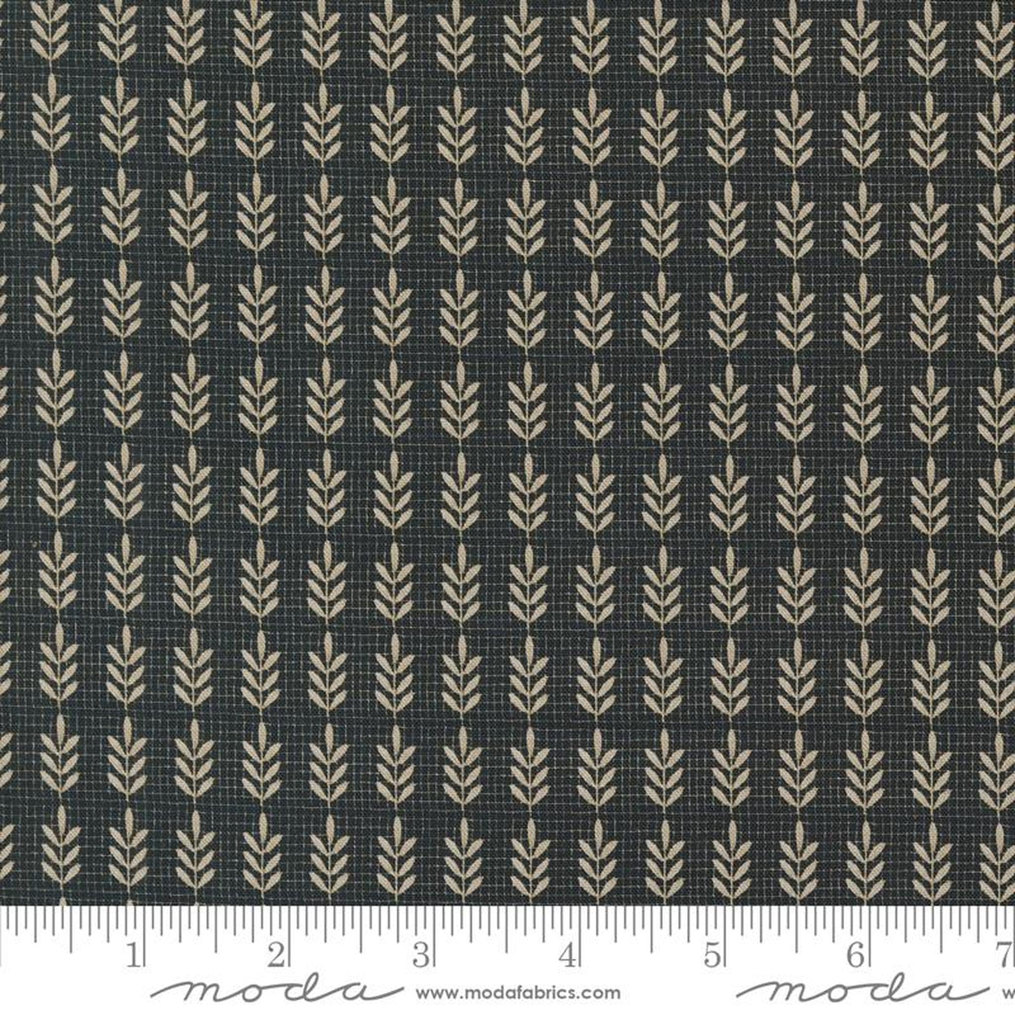 Sable Swan by Cathe Holden - Wheat Blender: Ebony