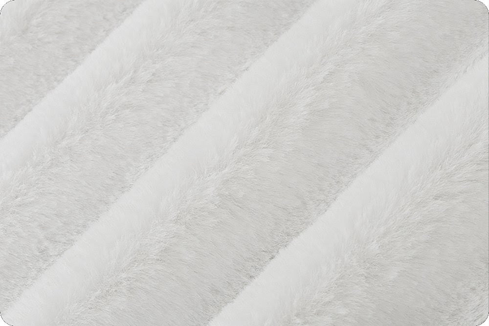 Shannon Luxe Cuddle Seal - Snow