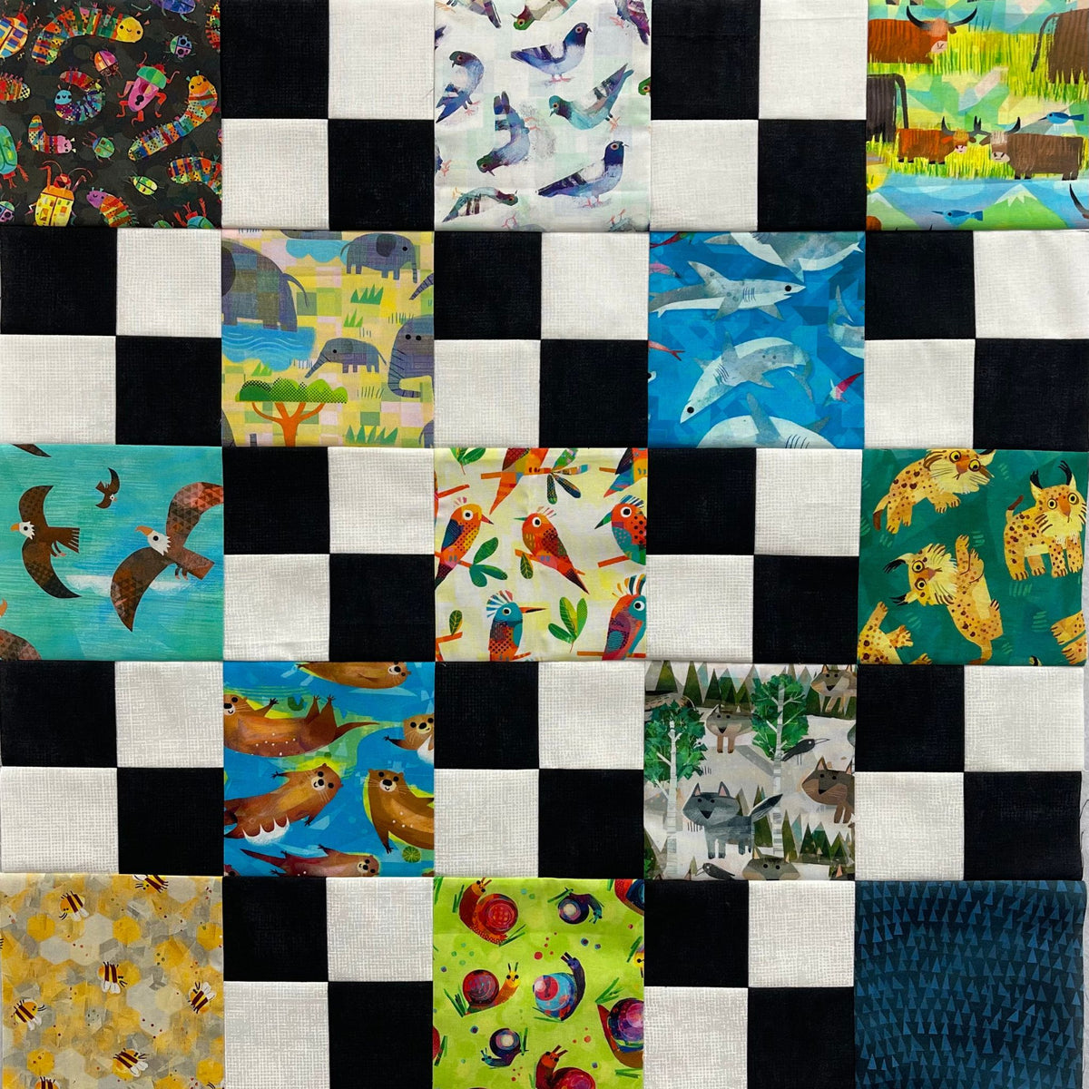 Night Light Quilt Kit - Animal Kingdom 45" x 58 1/2"