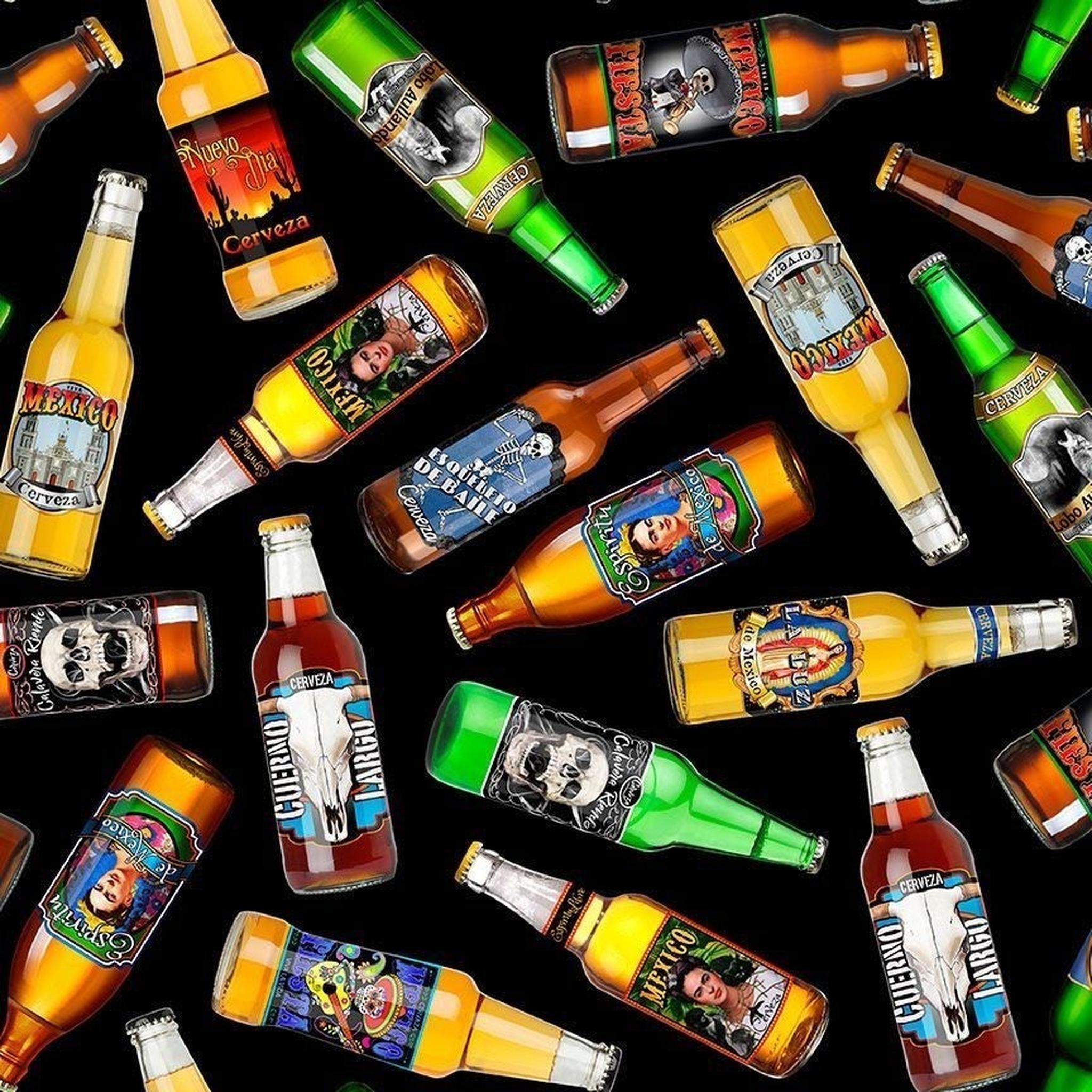 Timeless Treasure Tossed Beer Bottles - Black