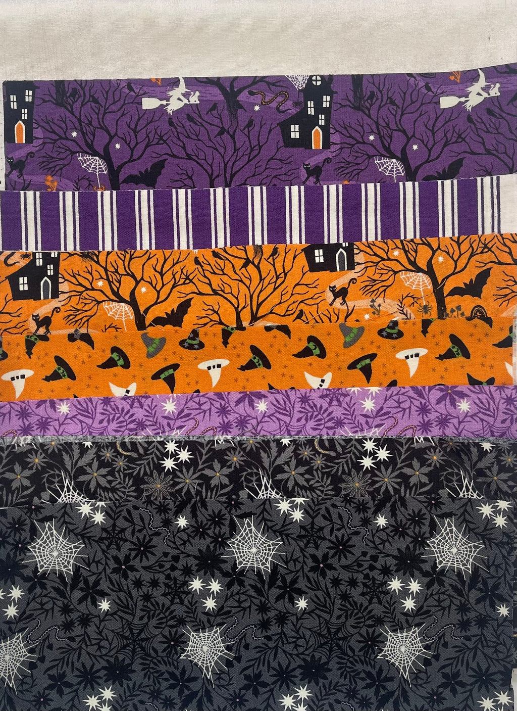 Kit: Gather Round  24" Witchy Woods  | Pattern Not Included