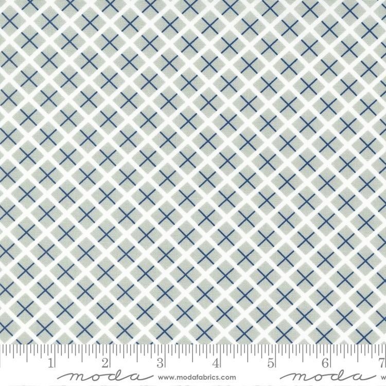 Berry Basket by April Rosenthal Prairie Grass - Stone