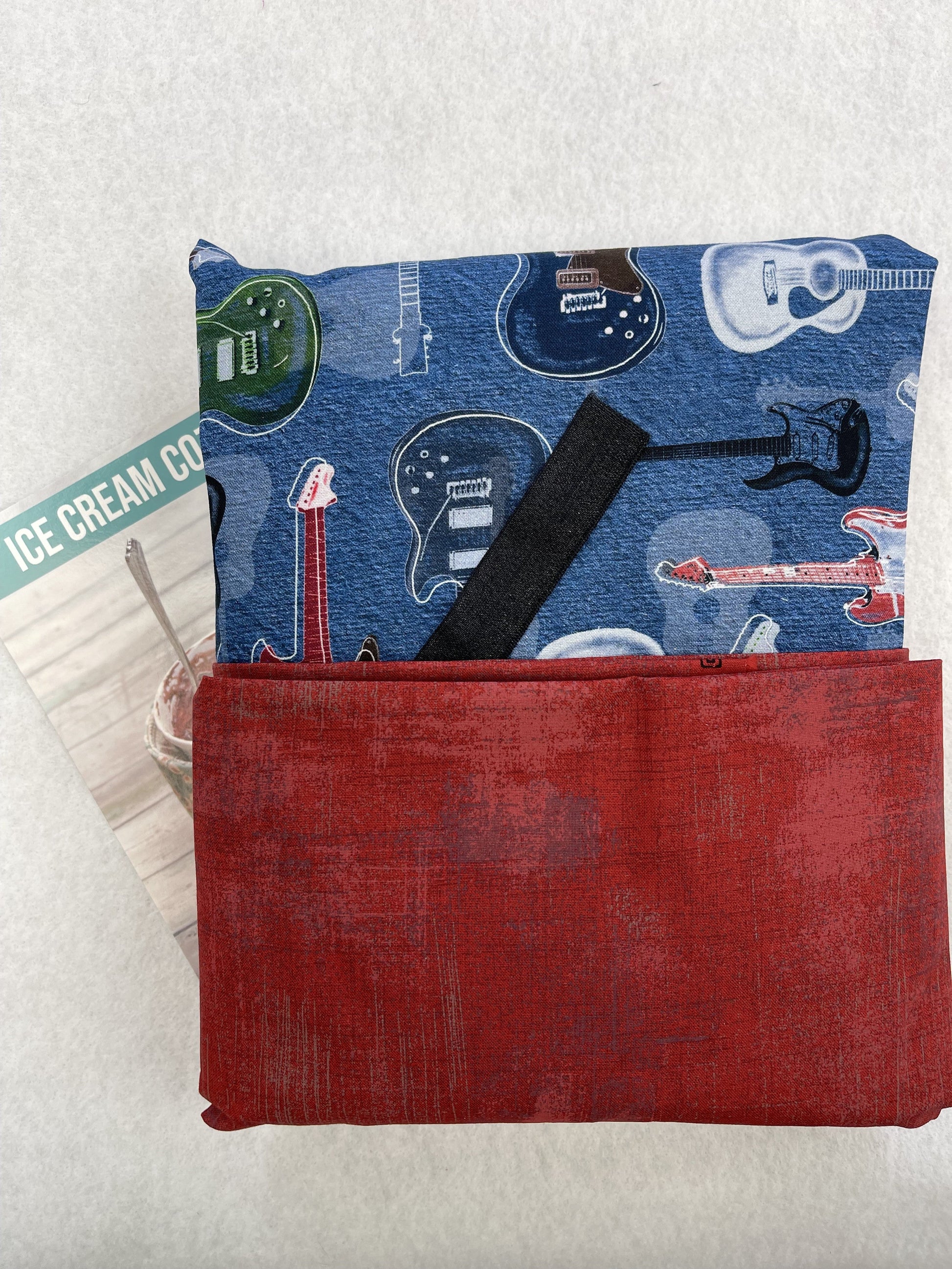 Kit:  Ice Cream Cozy - Cool Riffs