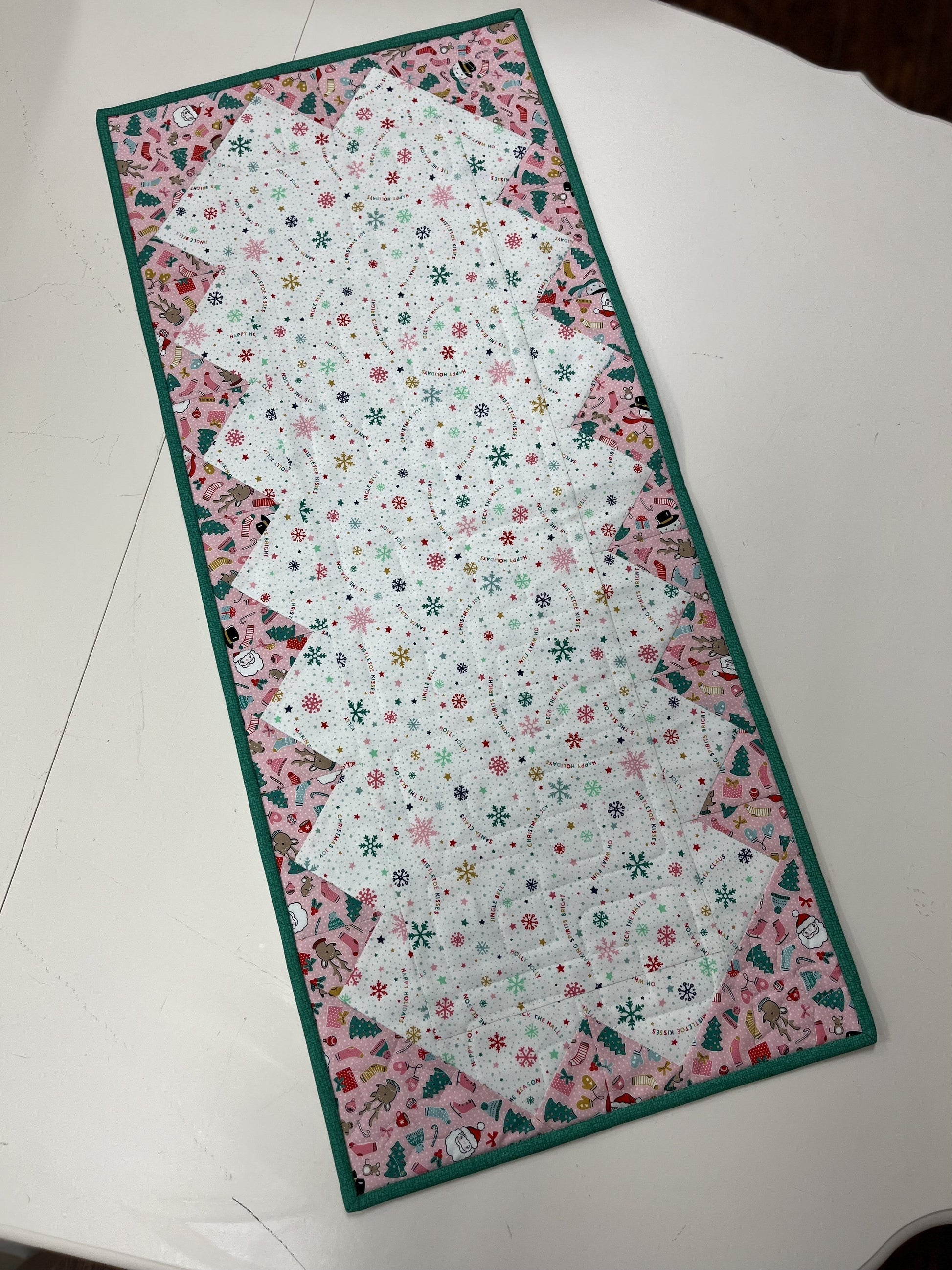 Kit: Toast Points Runner